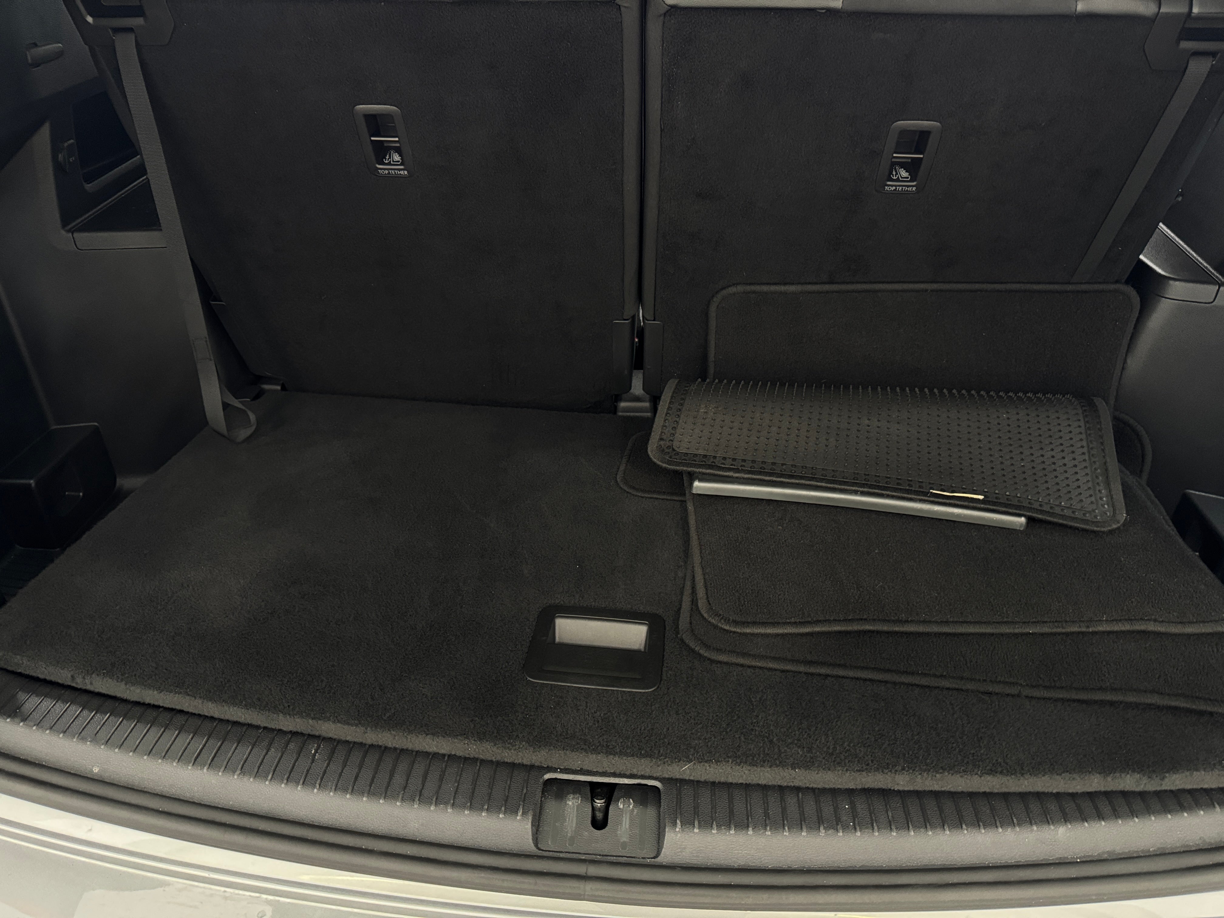 Thumbnail: 2024 Volkswagen Atlas - 6