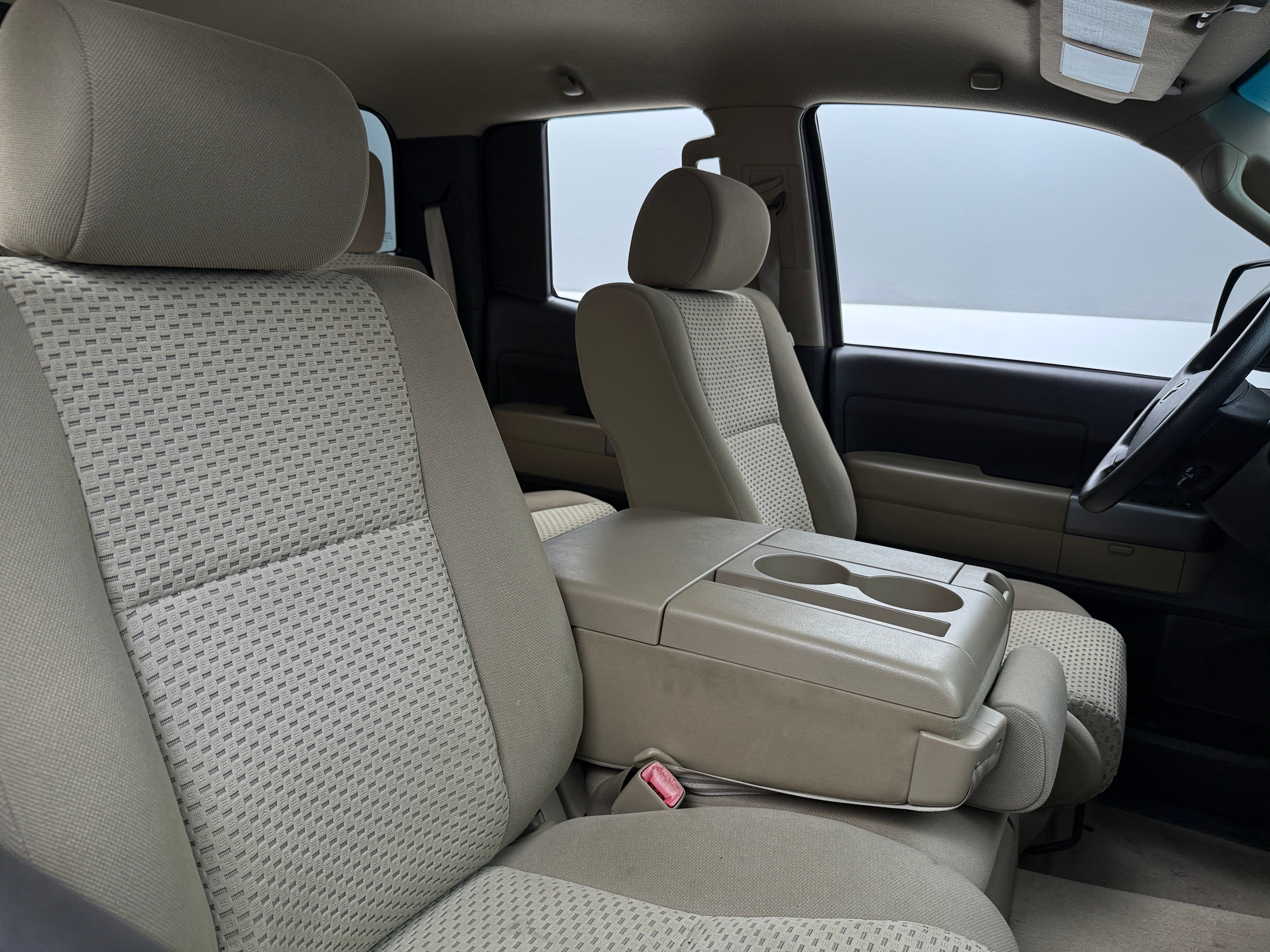 Thumbnail: 2011 Toyota Tundra - 2