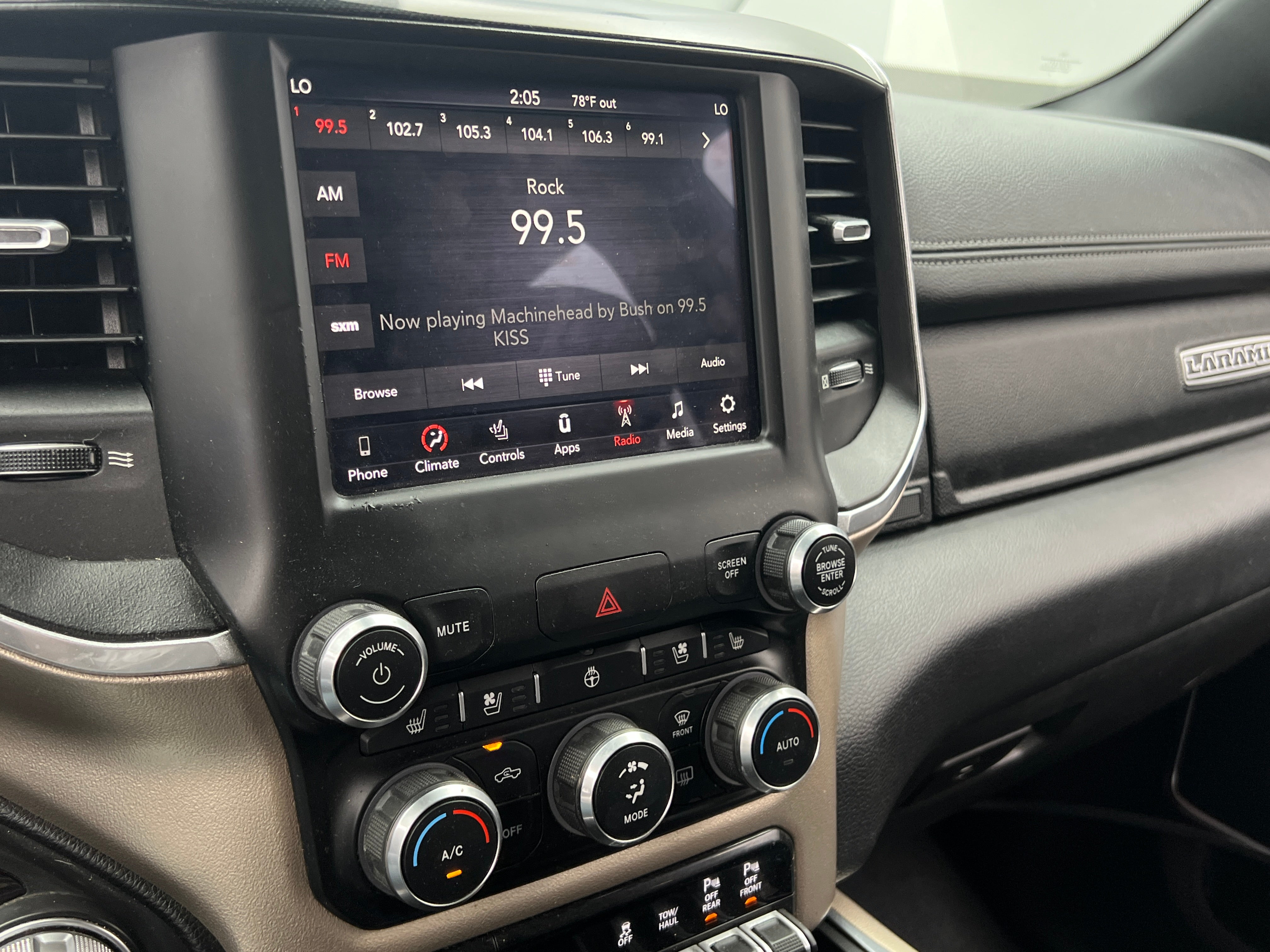 2019 RAM 1500 Laramie 3