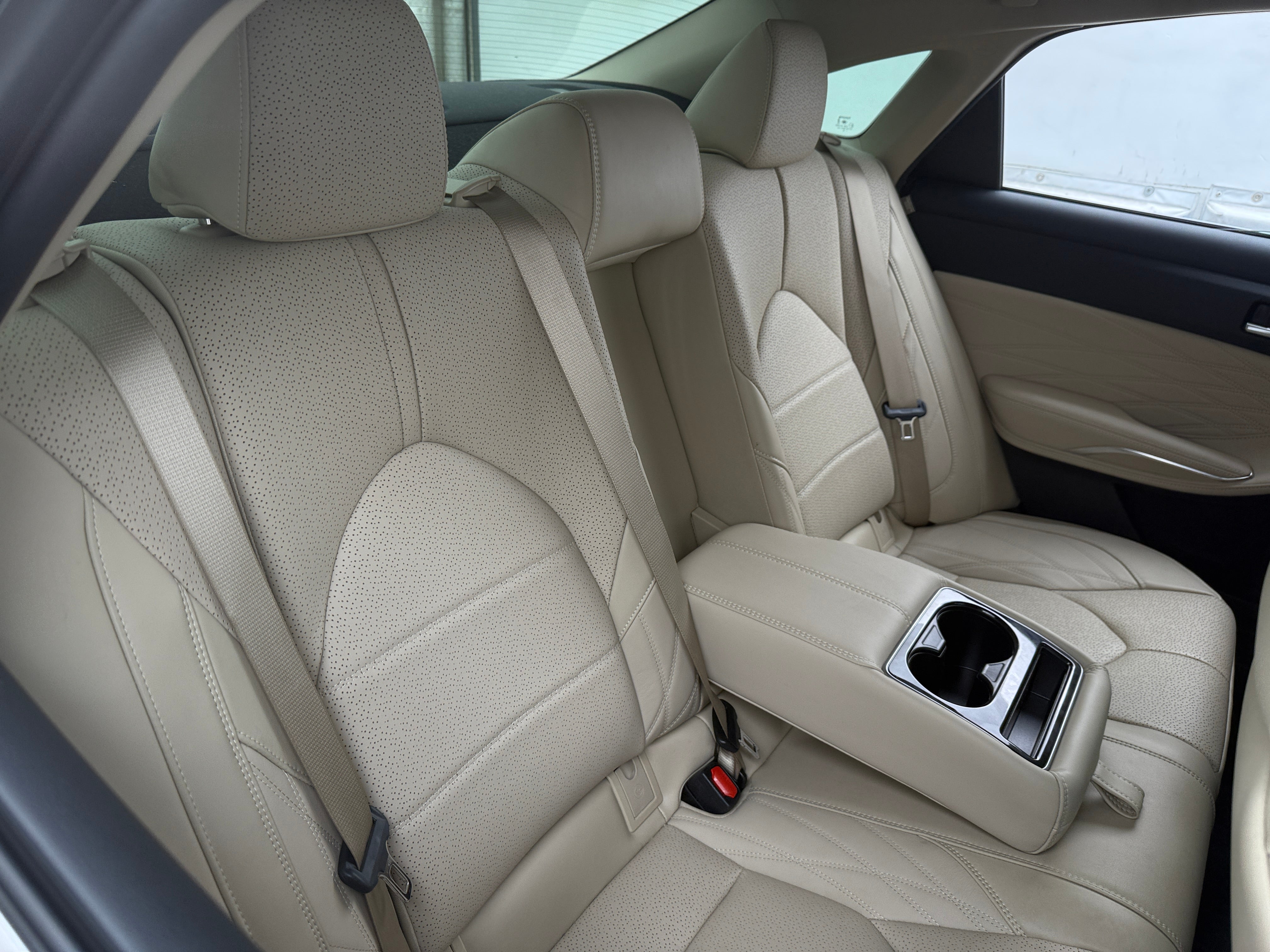 2019 Toyota Avalon Limited 5