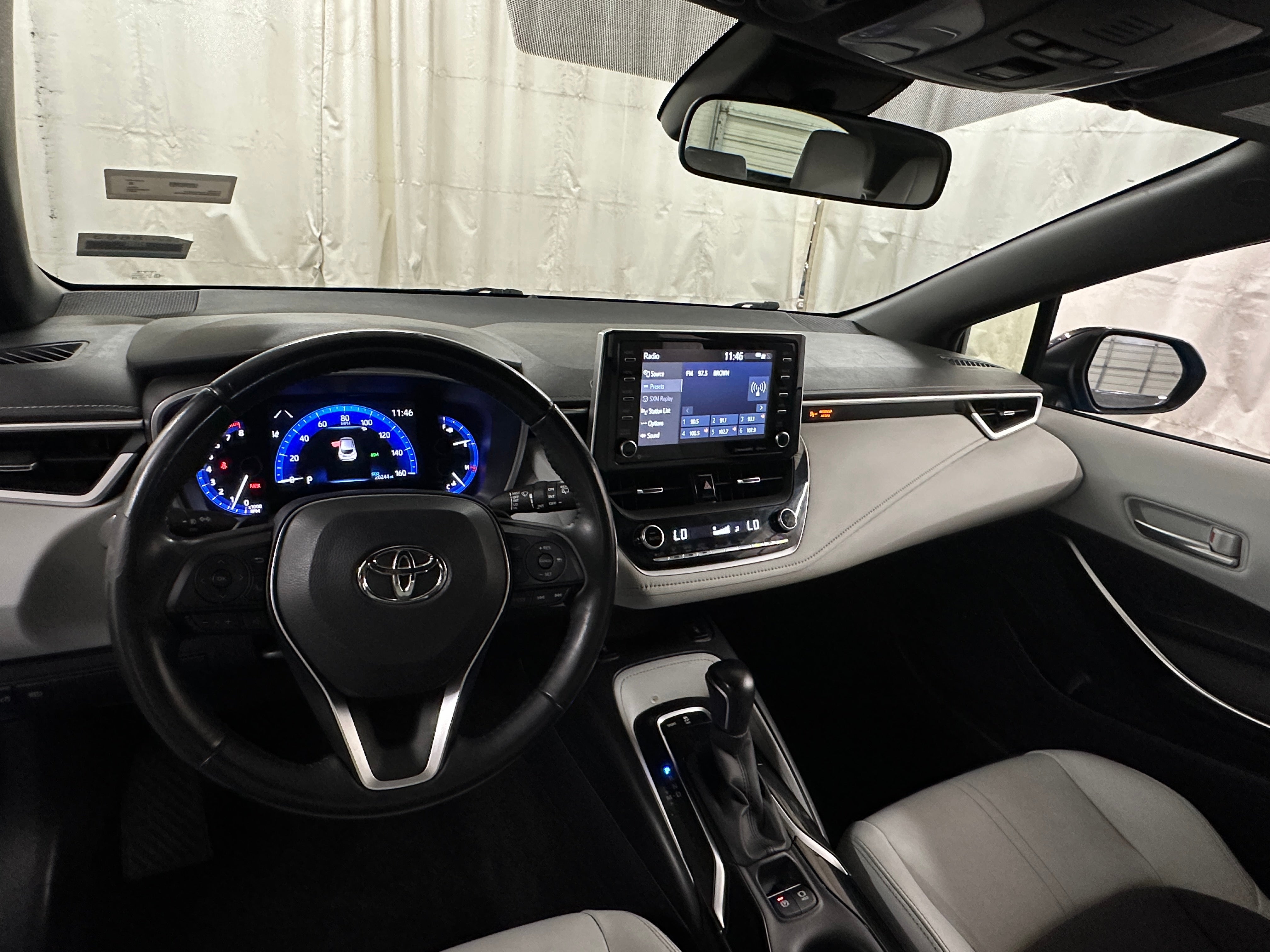 2021 Toyota Corolla XSE 2