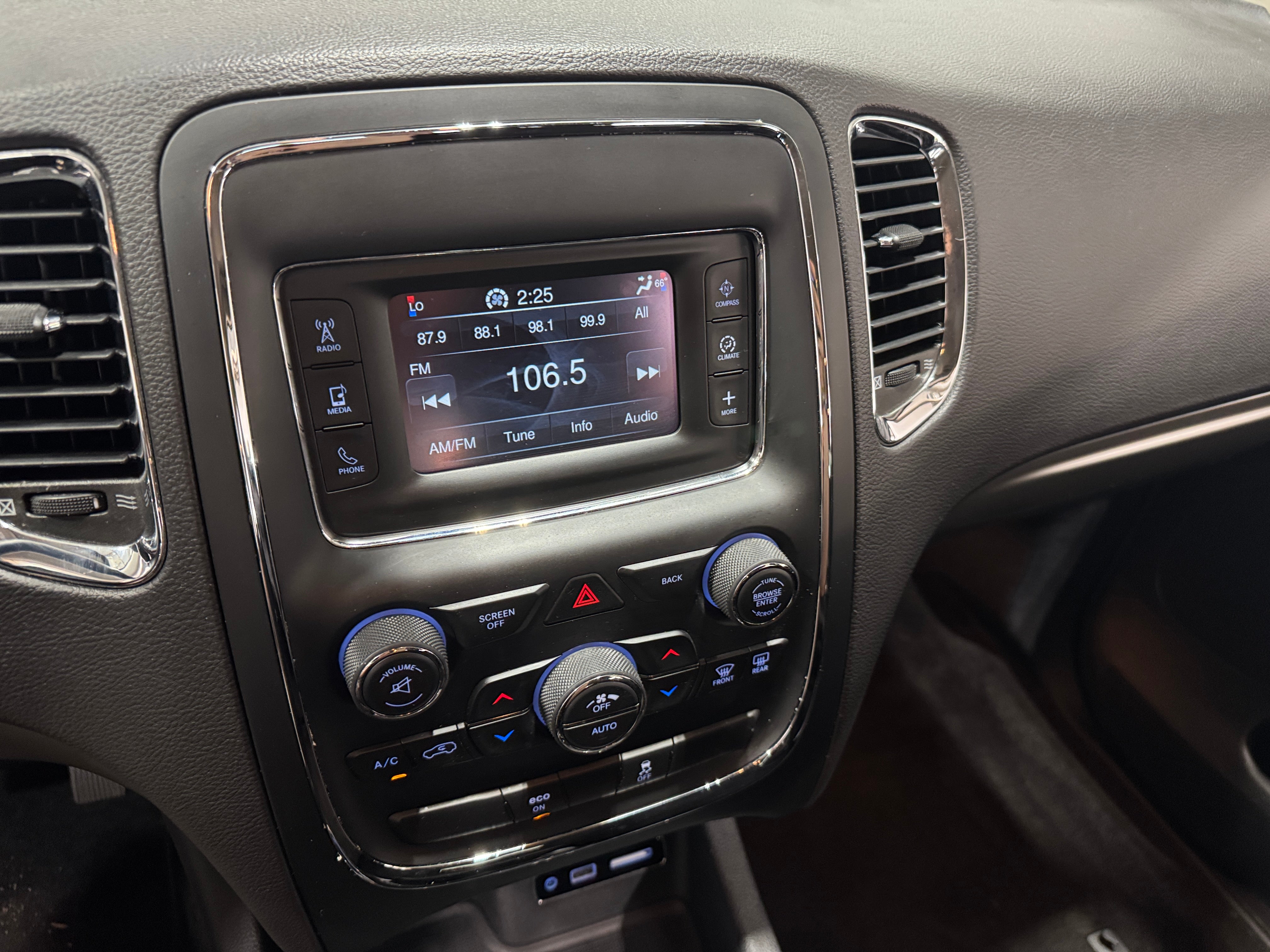 Thumbnail: 2014 Dodge Durango - 4