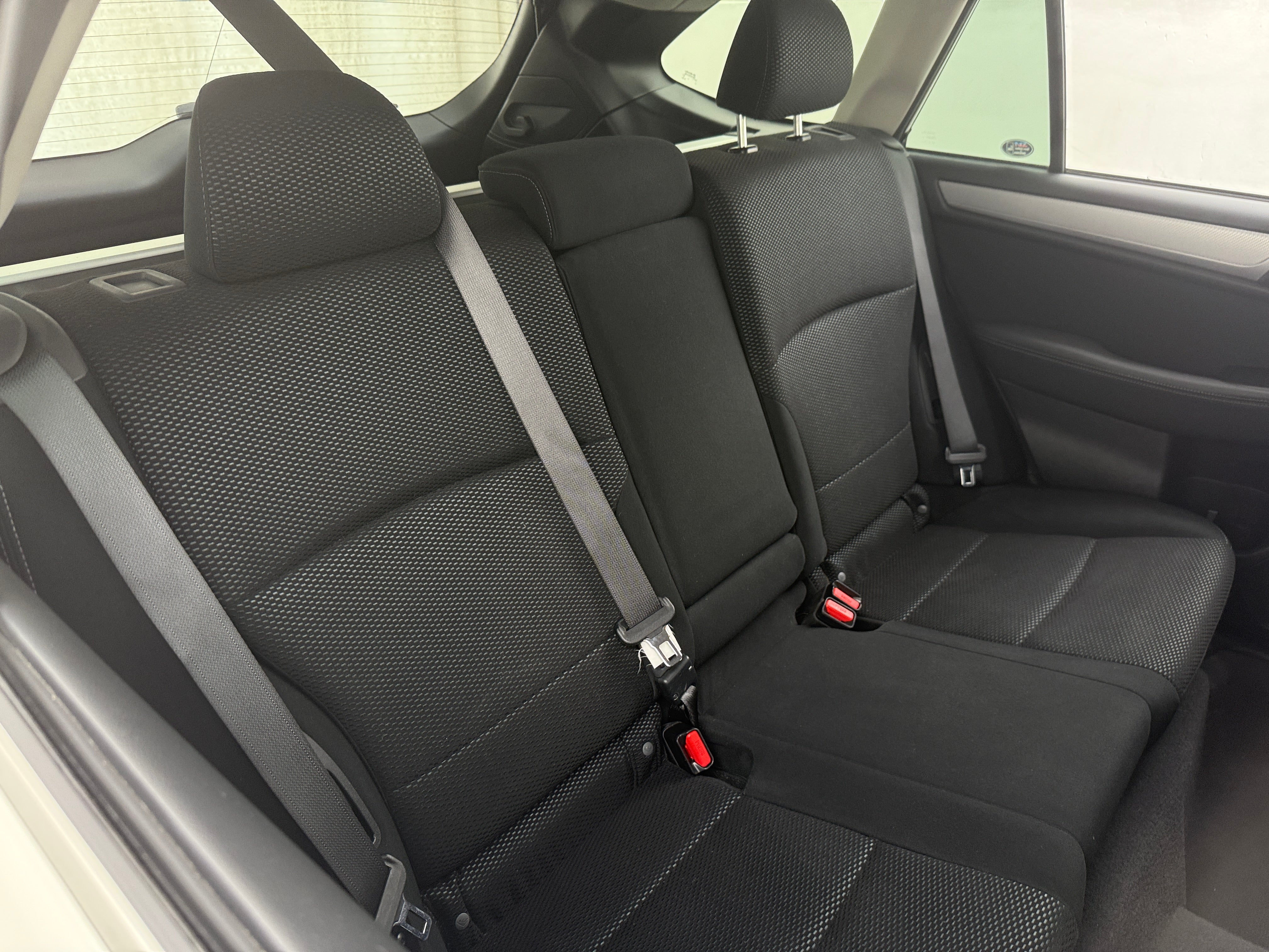 2017 Subaru Outback Premium 6