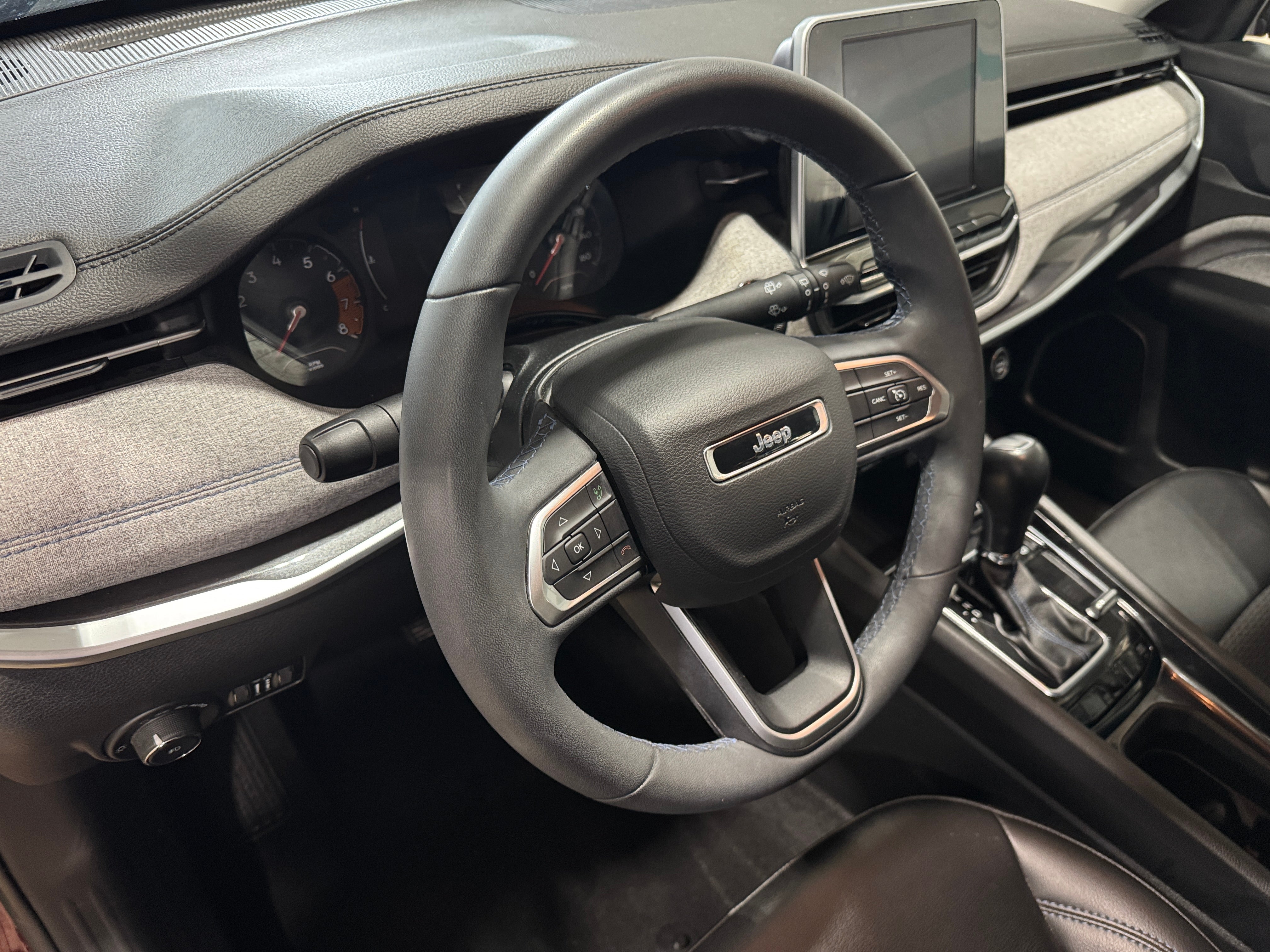 Thumbnail: 2022 Jeep Compass - 3