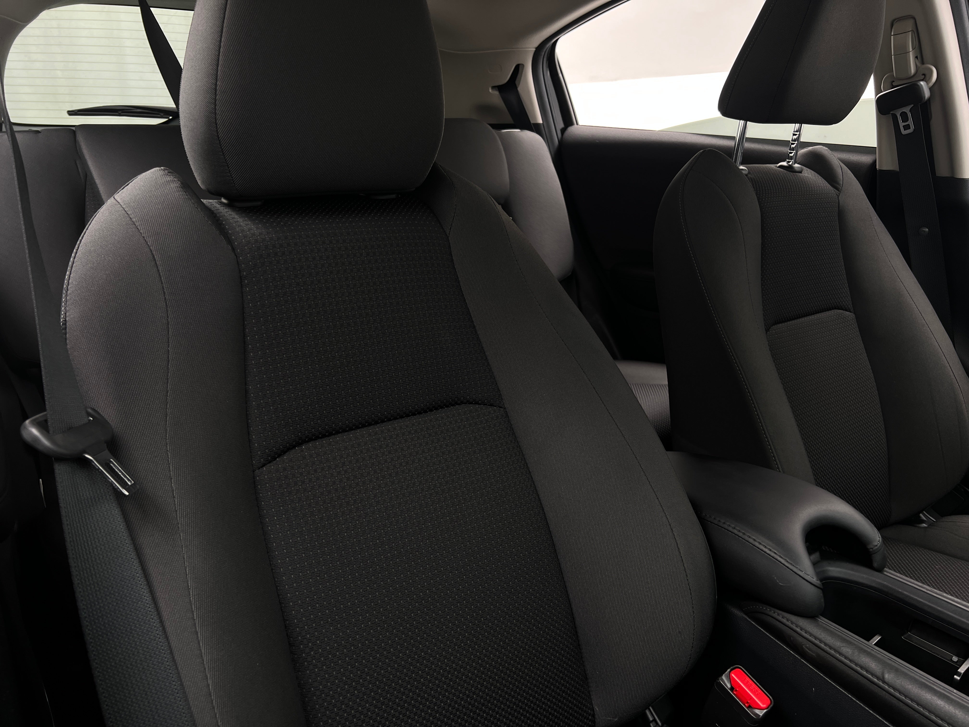 2022 Honda HR-V EX 2