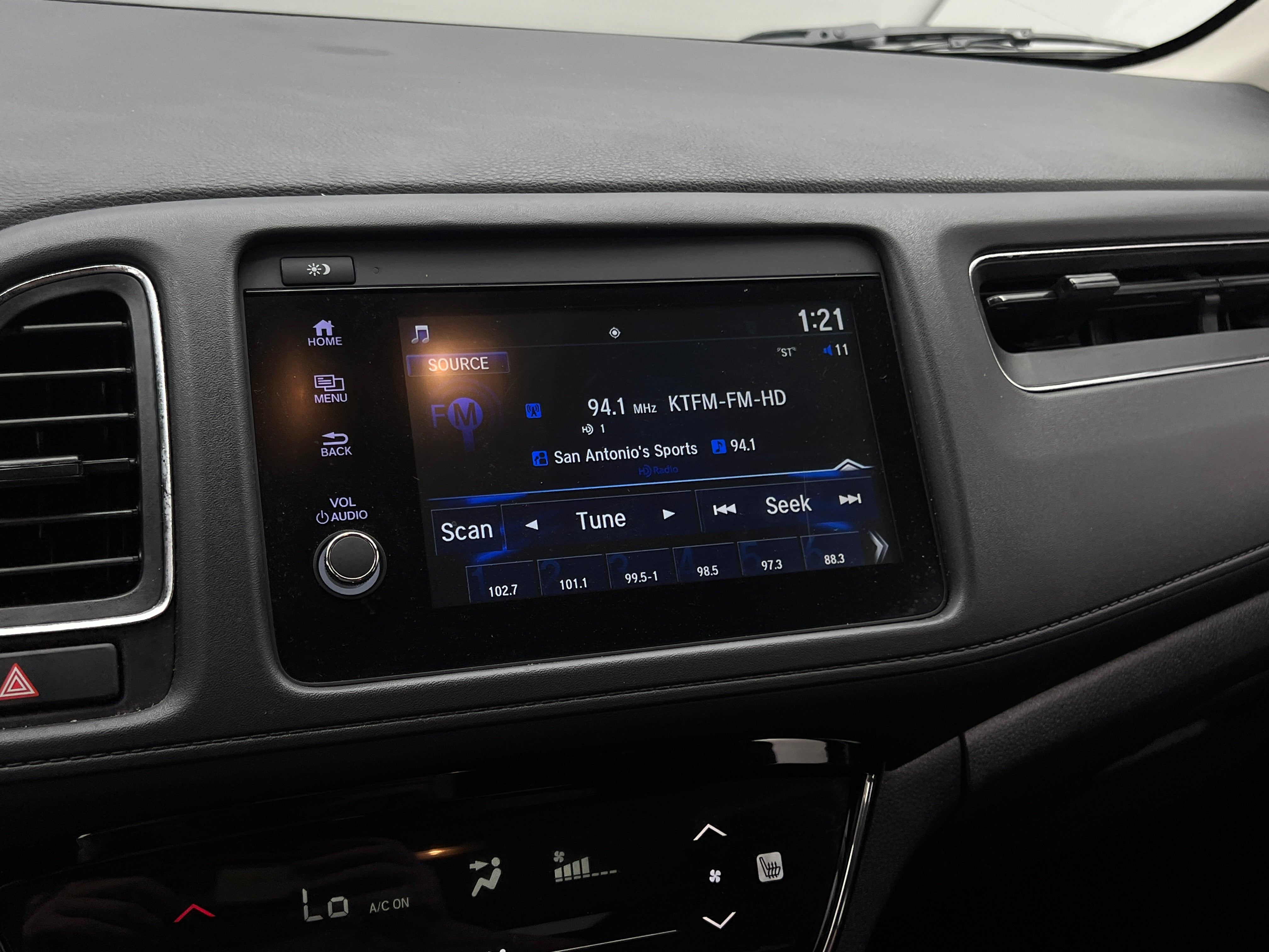 2022 Honda HR-V EX 4