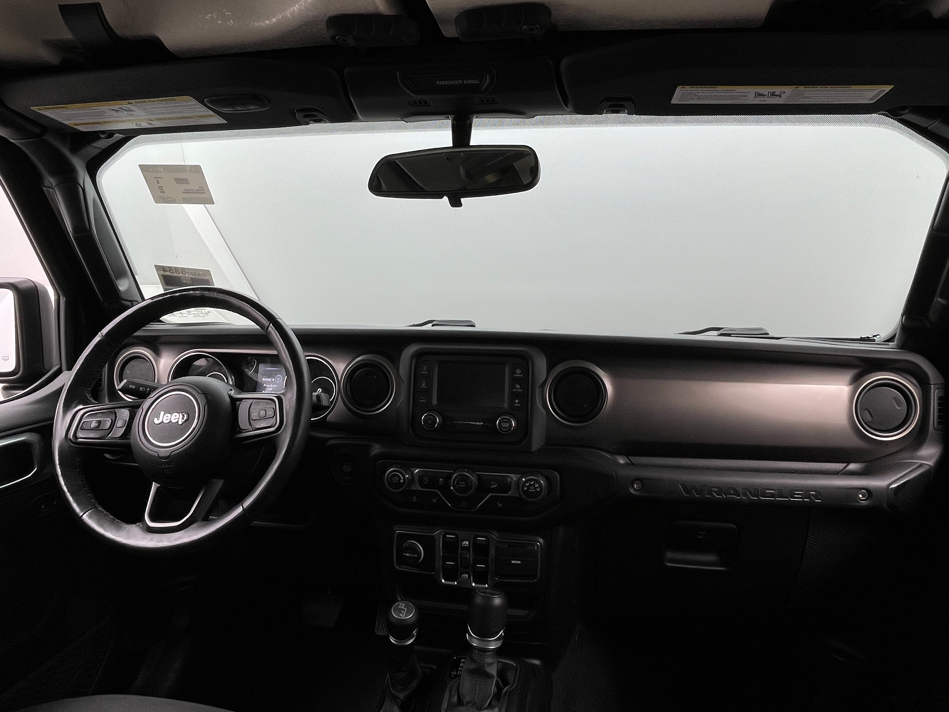 Thumbnail: 2019 Jeep Wrangler - 3