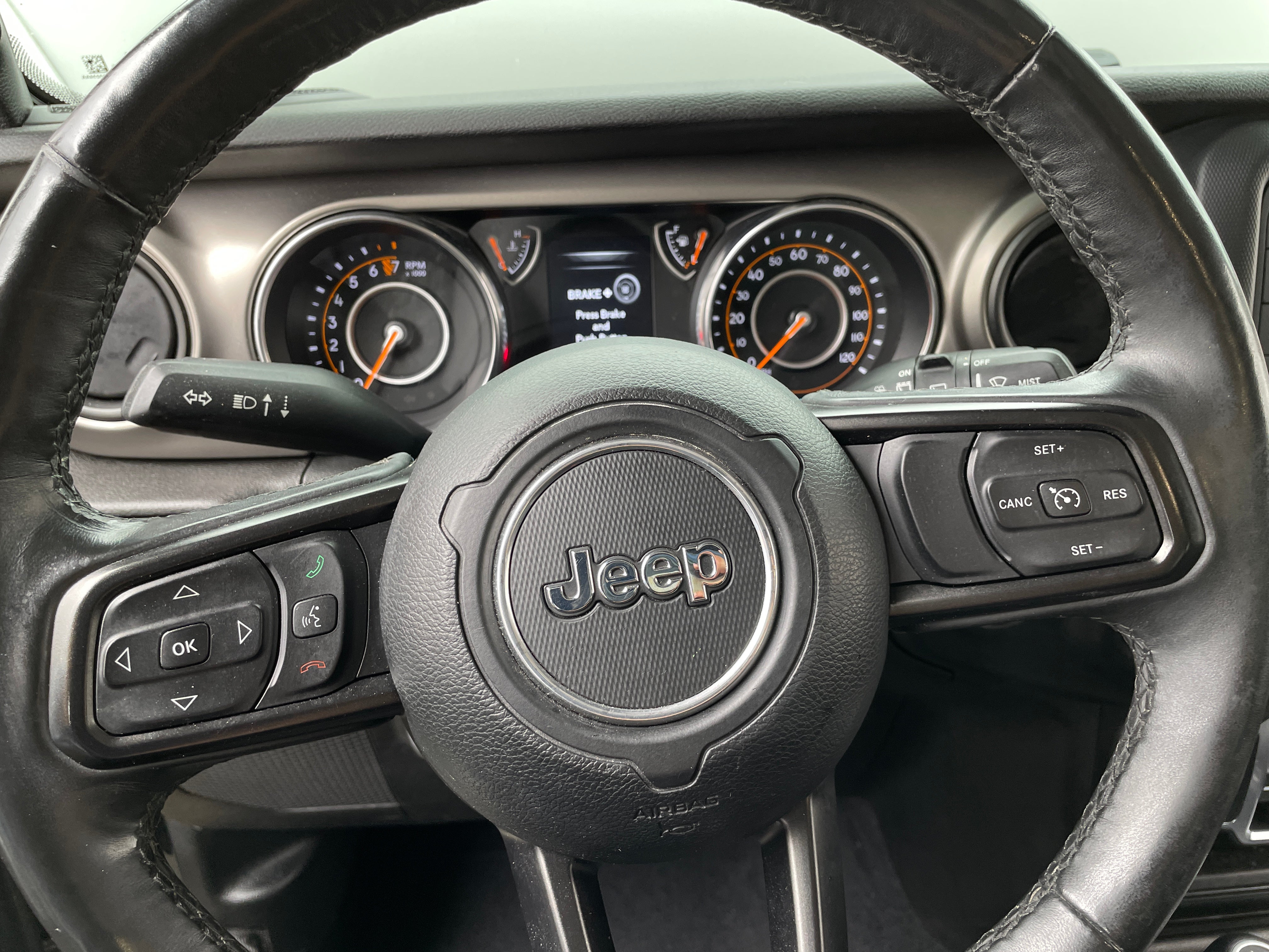Thumbnail: 2019 Jeep Wrangler - 5