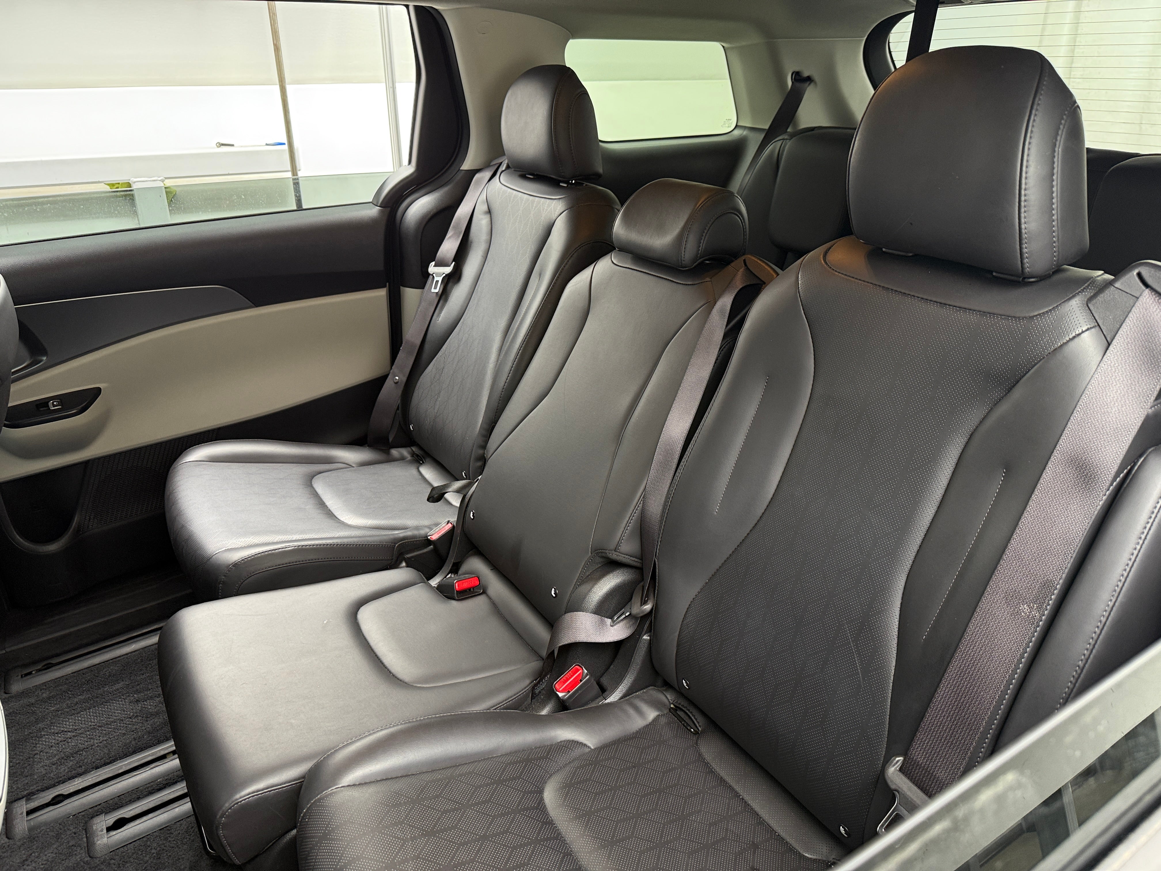 2023 Kia Carnival LX 5