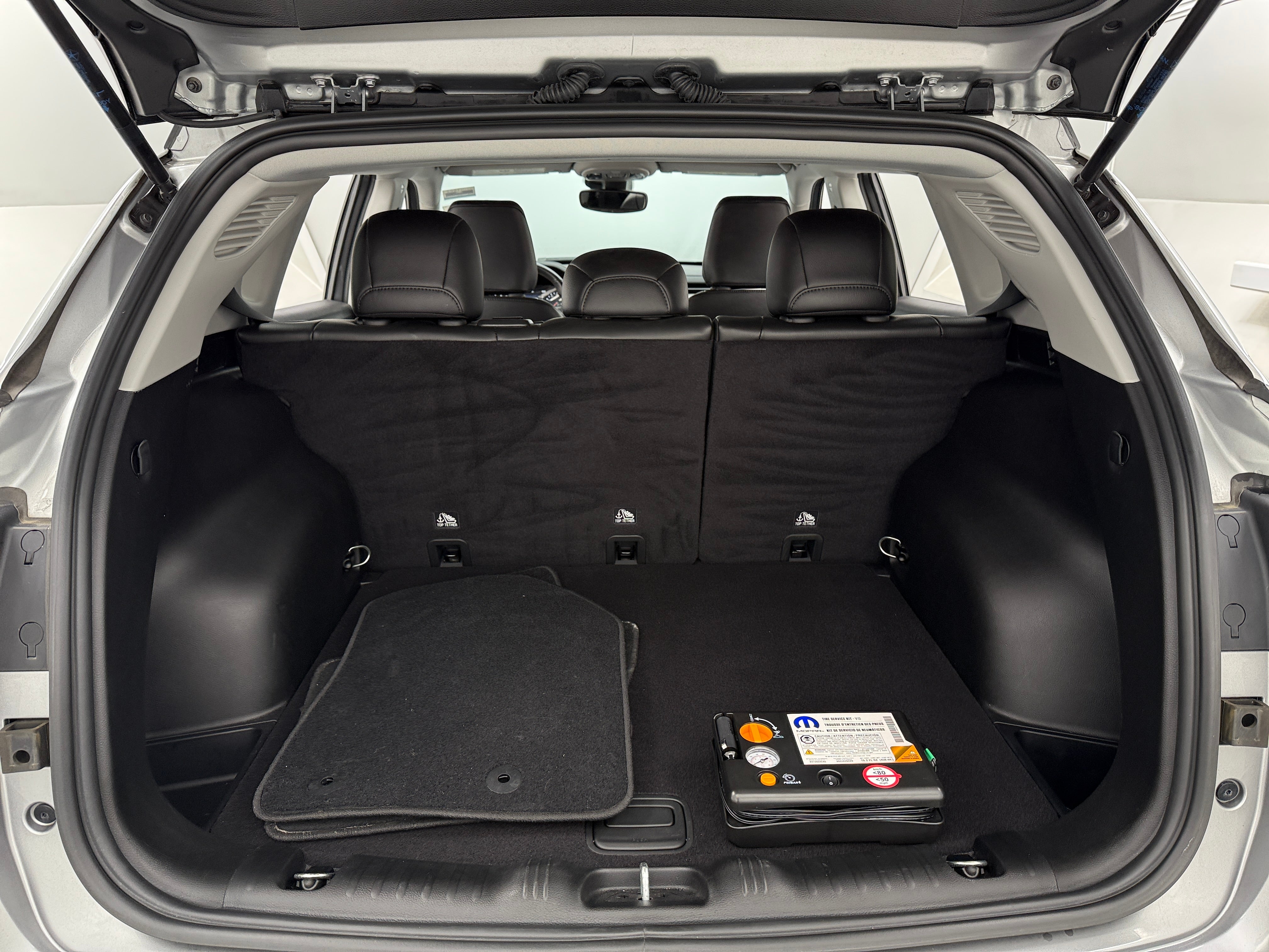 Thumbnail: 2022 Jeep Compass - 7