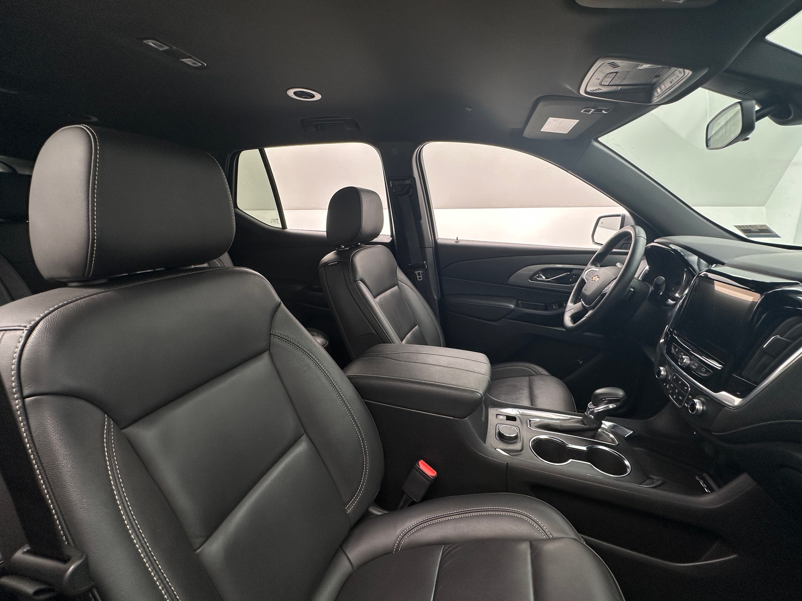 Thumbnail: 2023 Chevrolet Traverse - 2