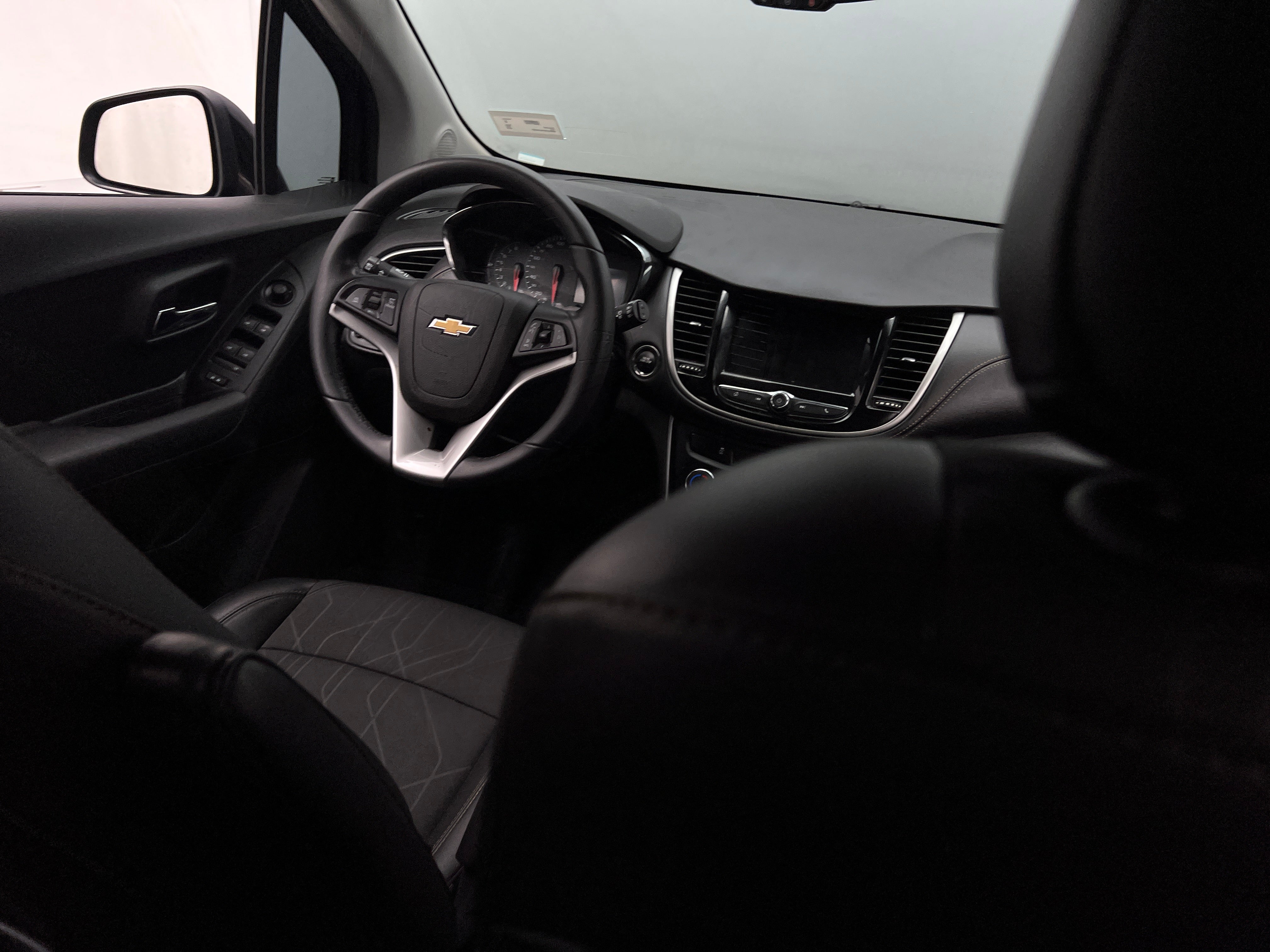 Thumbnail: 2019 Chevrolet Trax - 3