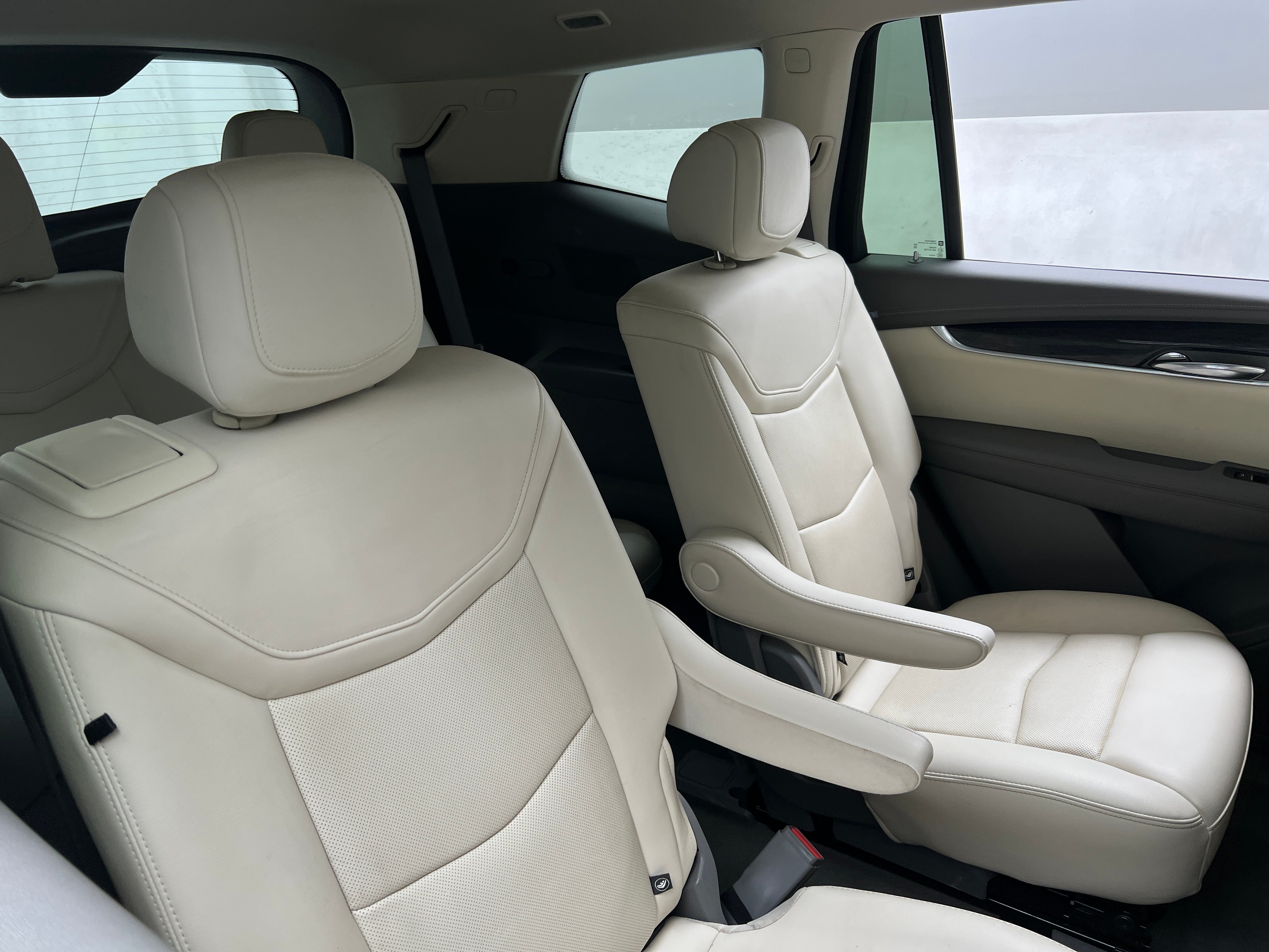 2021 Cadillac XT6 Premium Luxury 5
