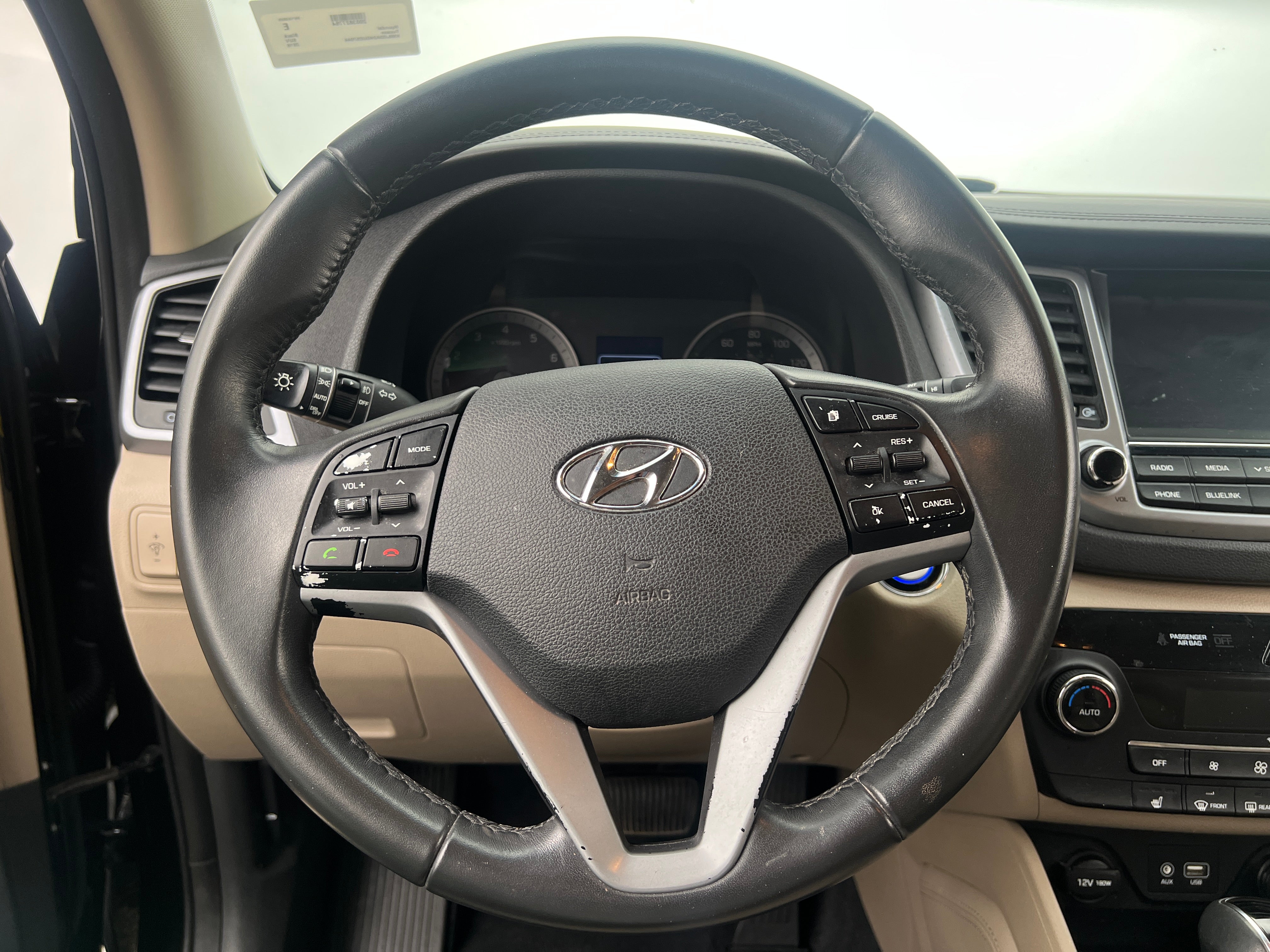 Thumbnail: 2016 Hyundai Tucson - 4