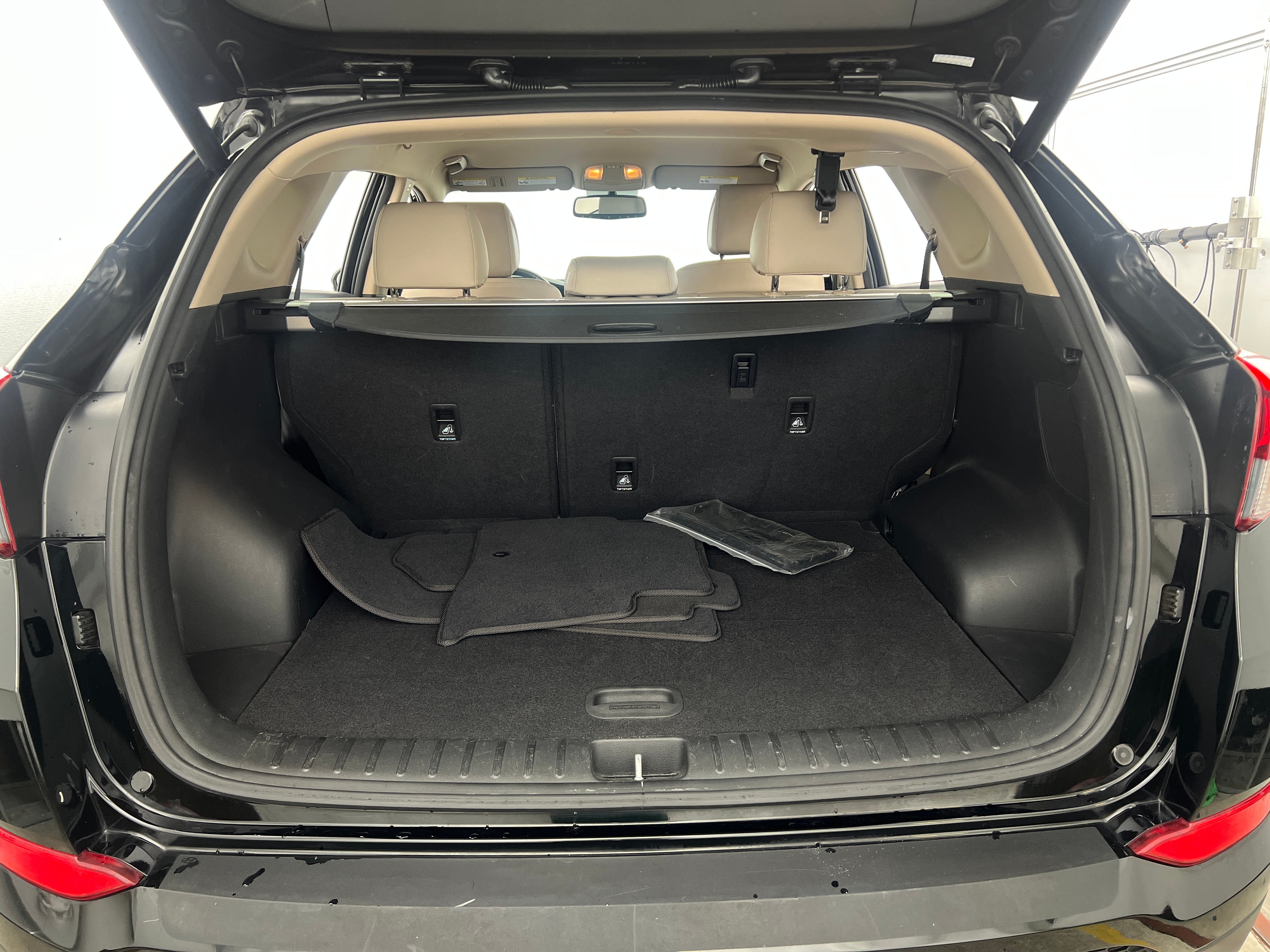 Thumbnail: 2016 Hyundai Tucson - 6