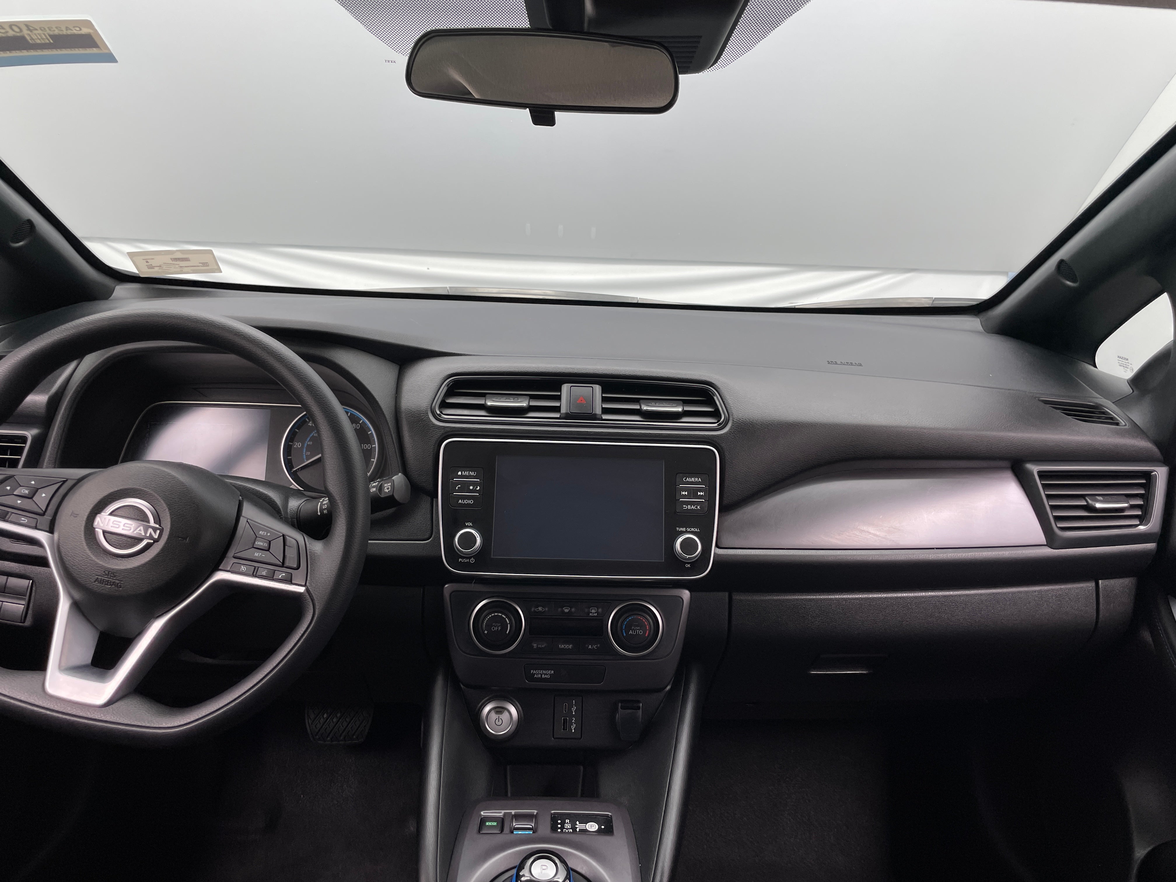 Thumbnail: 2024 Nissan Leaf - 3
