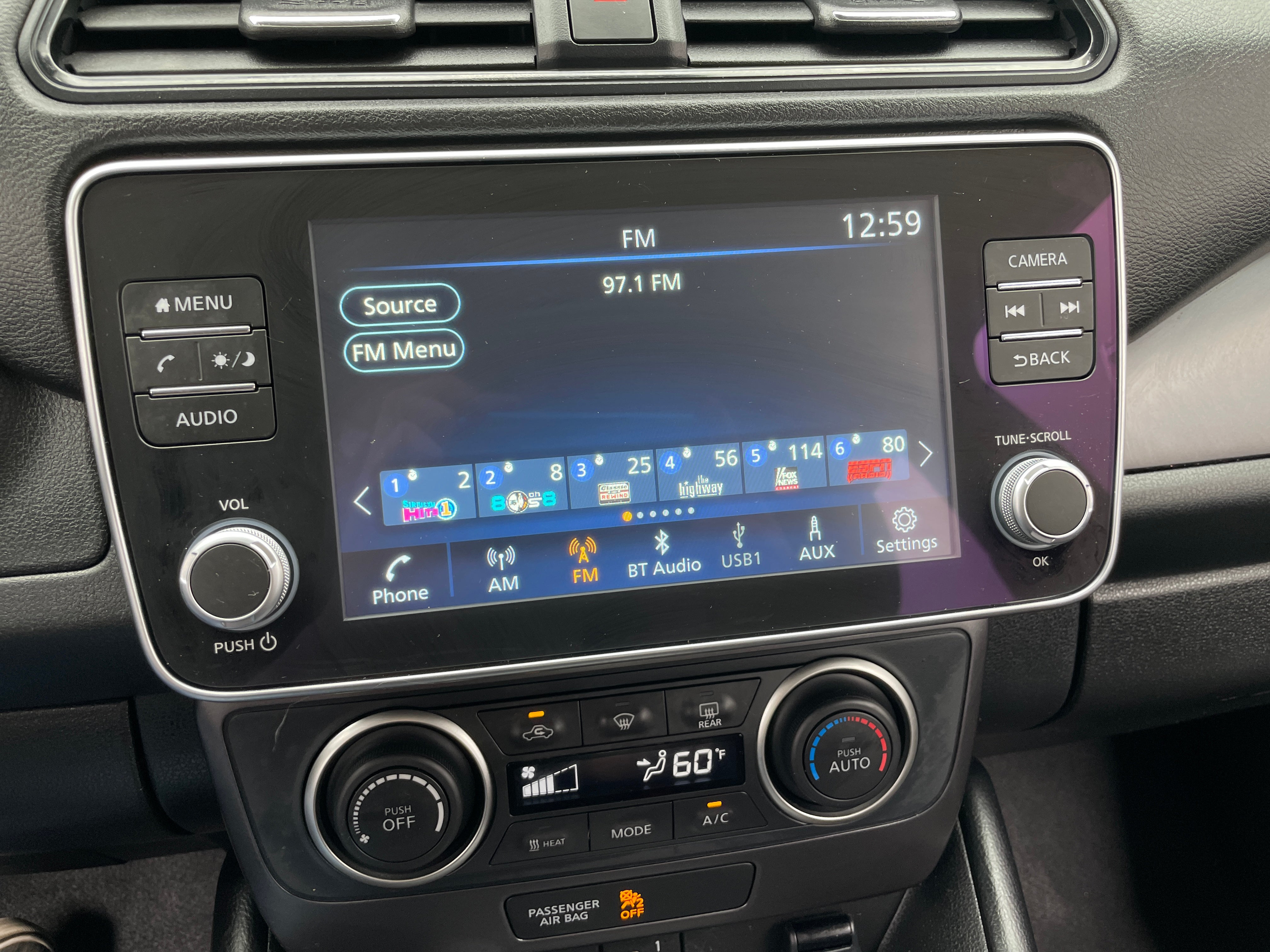 Thumbnail: 2024 Nissan Leaf - 4