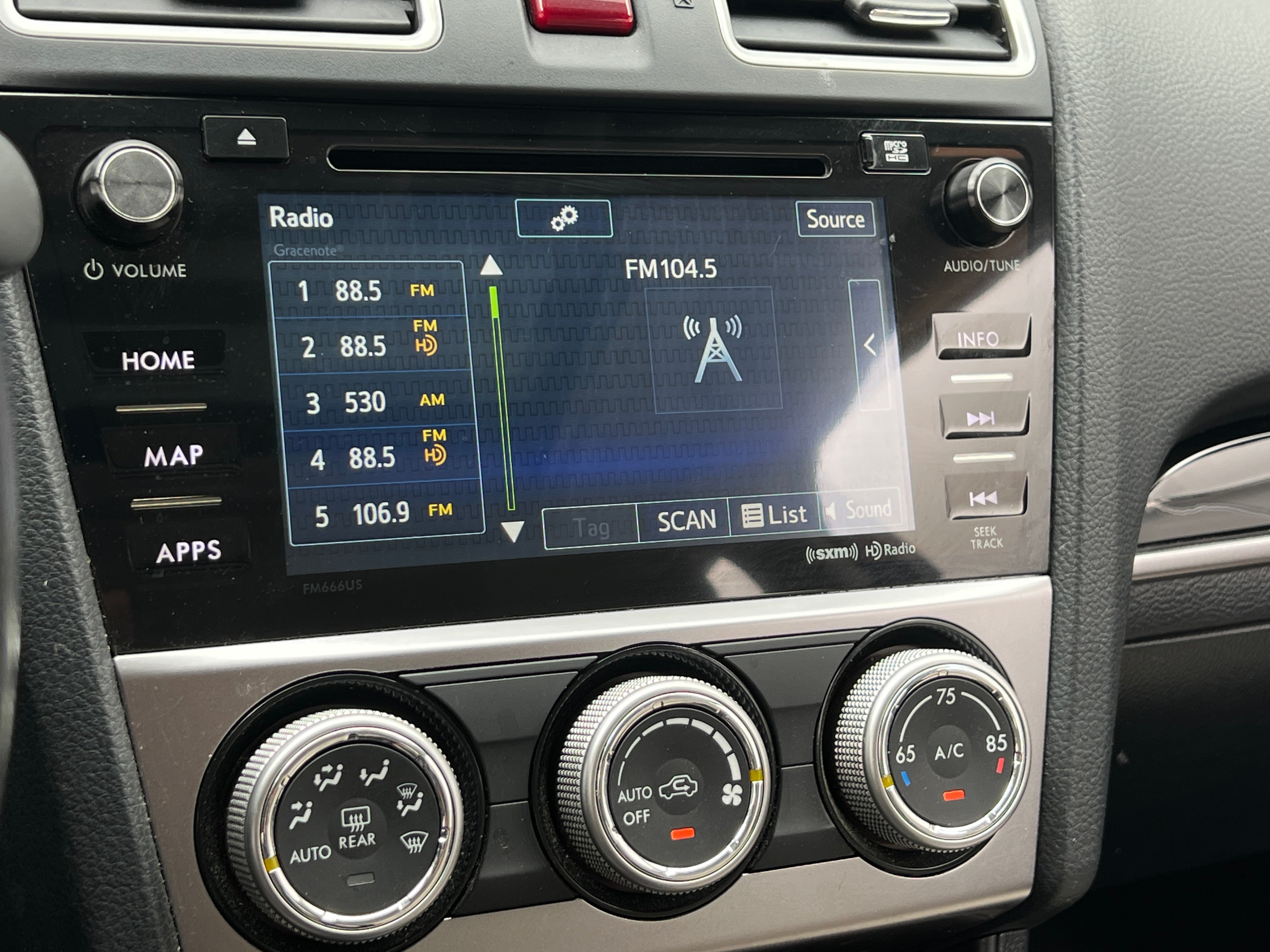 2017 Subaru Crosstrek Limited 3