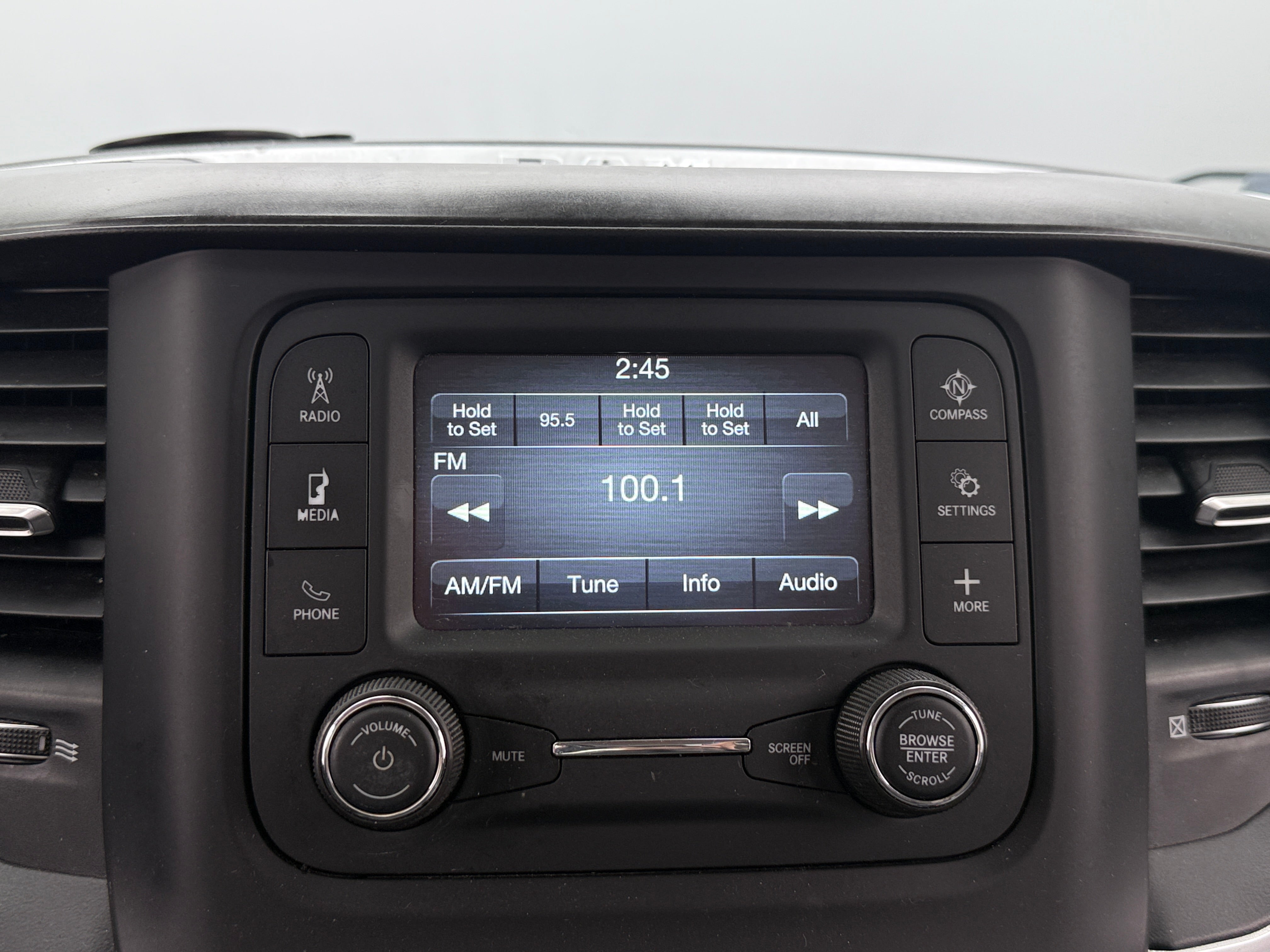 2019 RAM 1500 Big Horn 4