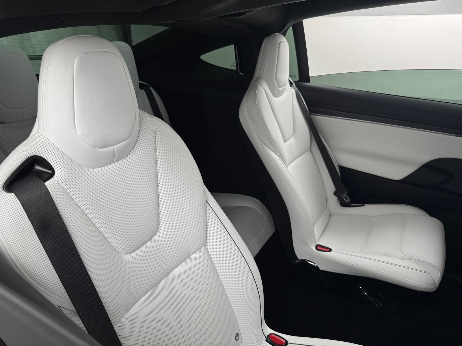 Thumbnail: 2023 Tesla Model X - 5
