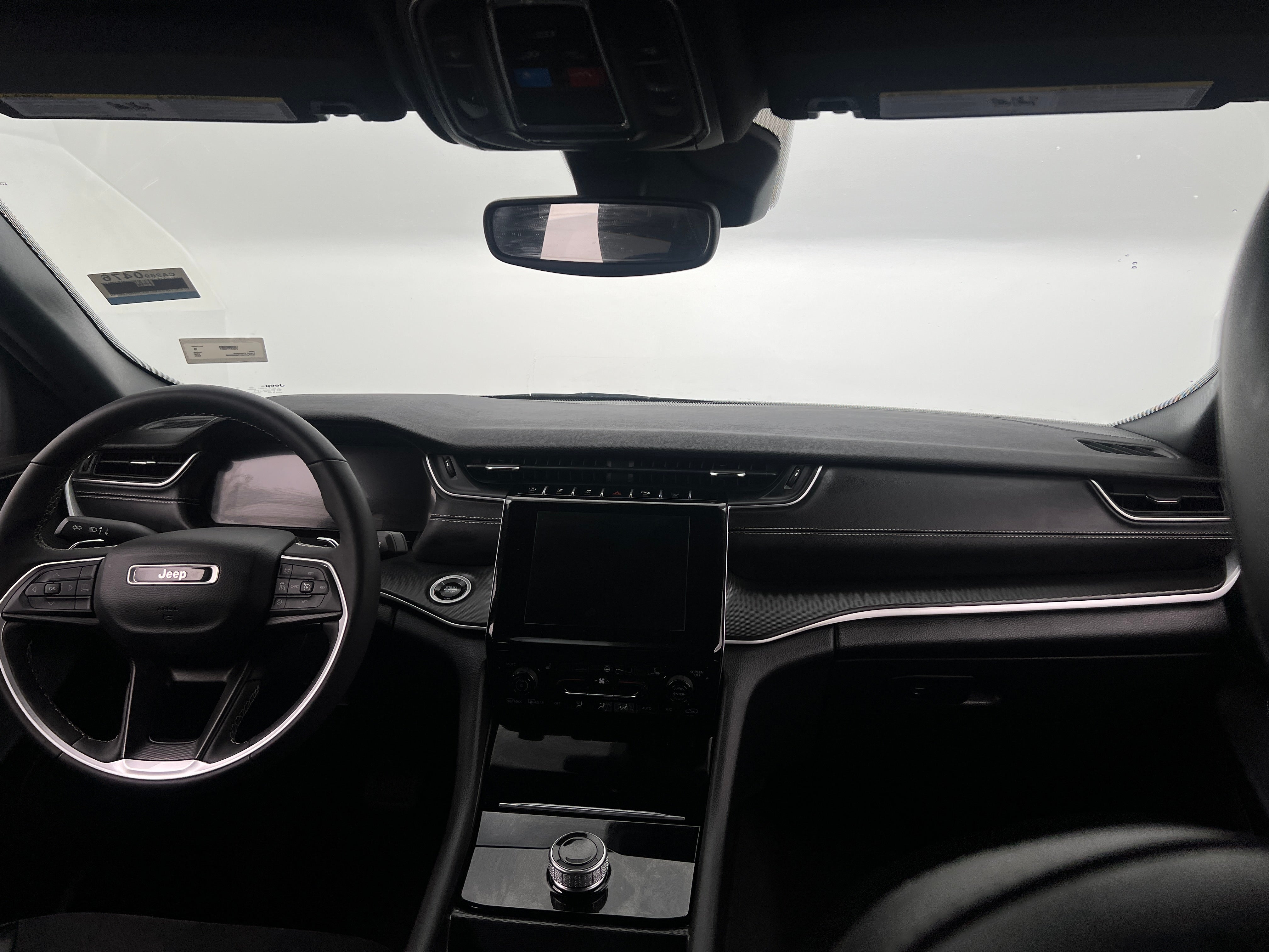 2024 Jeep Grand Cherokee Altitude 2
