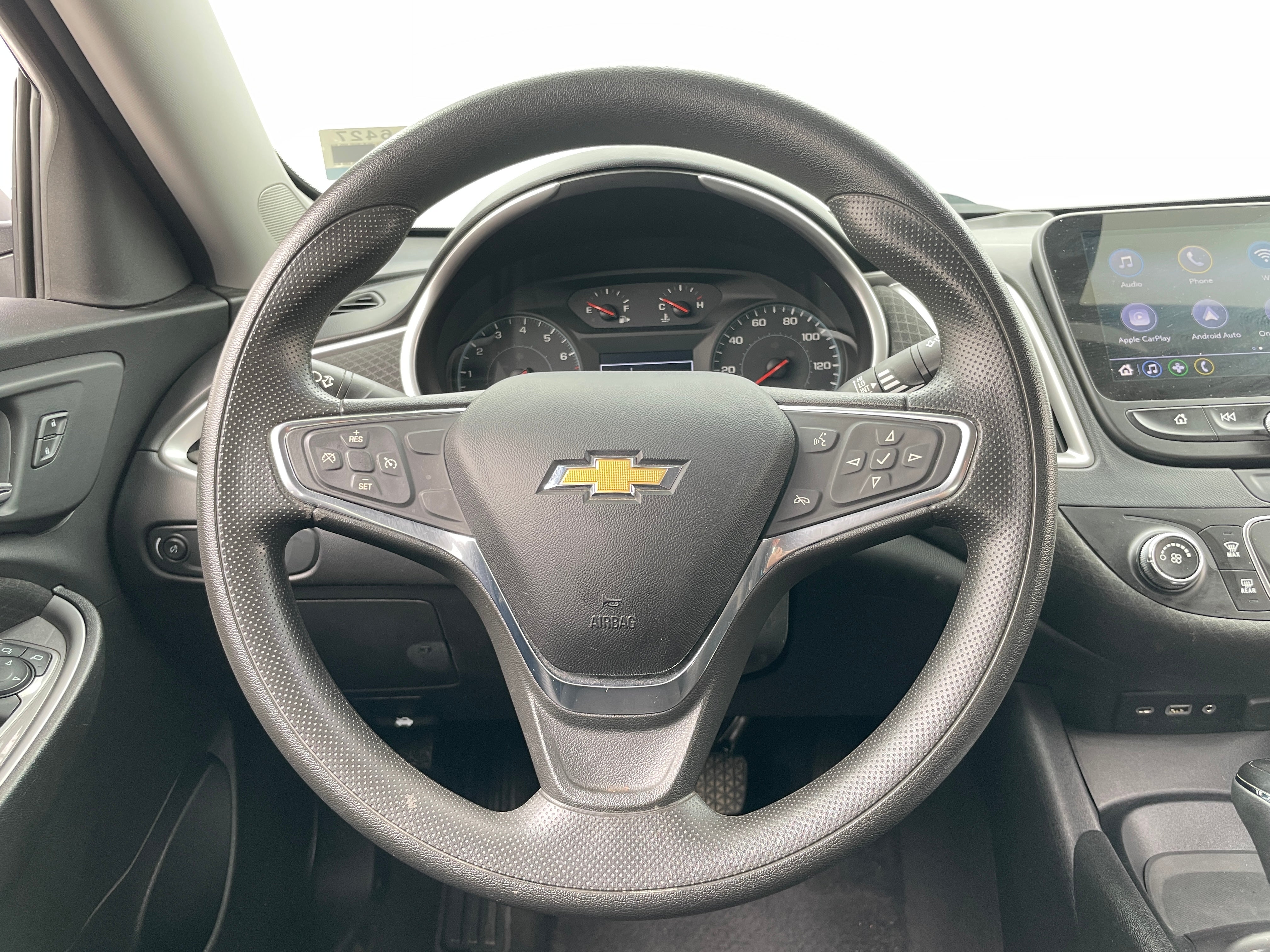 Thumbnail: 2020 Chevrolet Malibu - 5