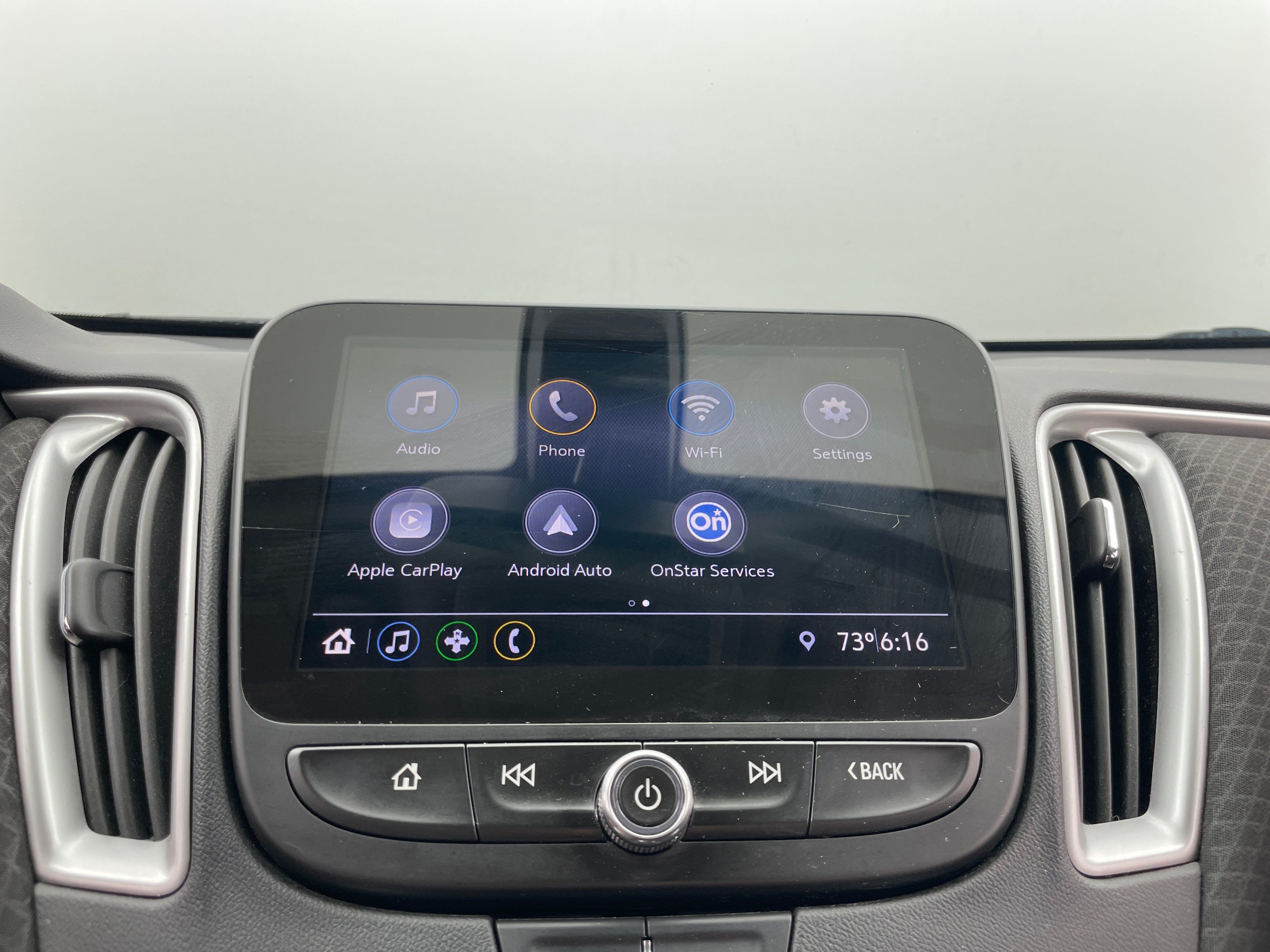 Thumbnail: 2020 Chevrolet Malibu - 4