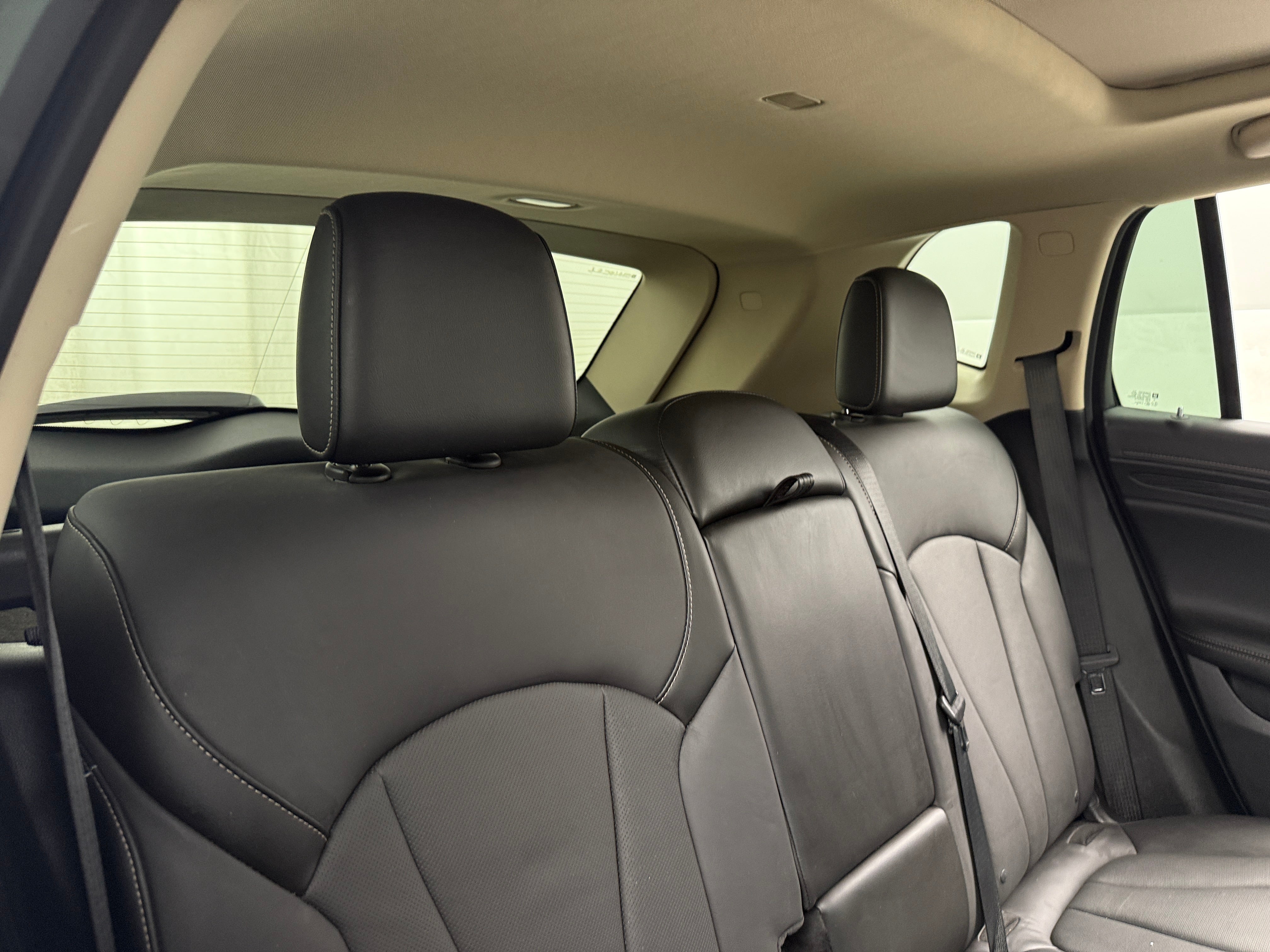 2017 Buick Envision Essence 5