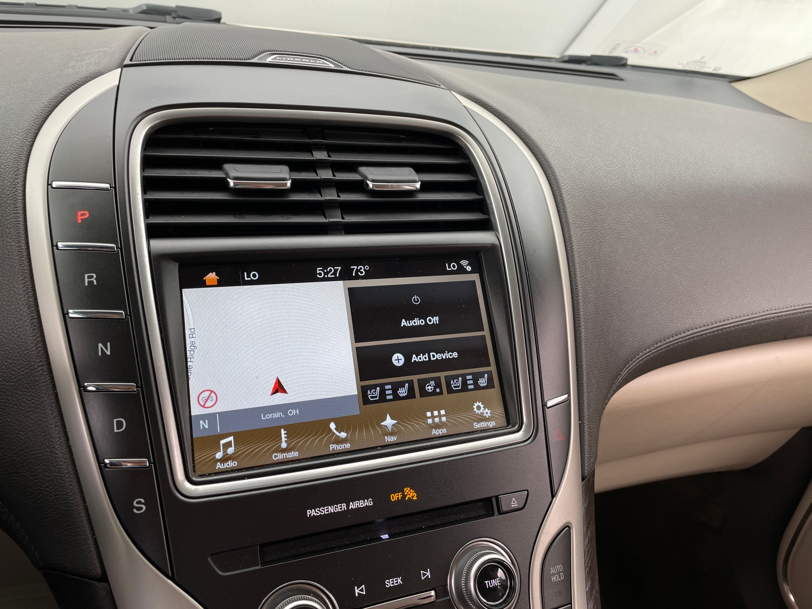 Thumbnail: 2017 Lincoln MKX - 3
