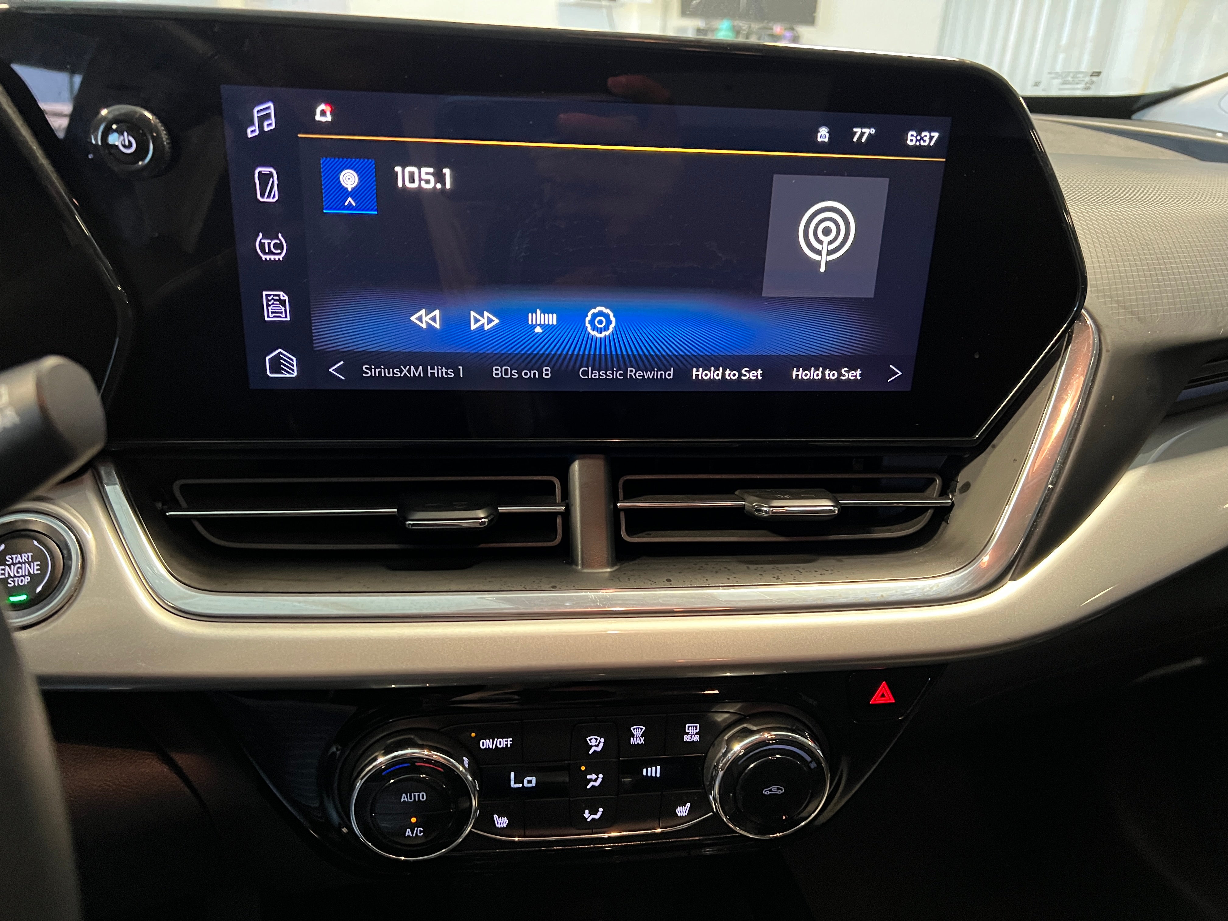 Thumbnail: 2024 Chevrolet Trax - 4