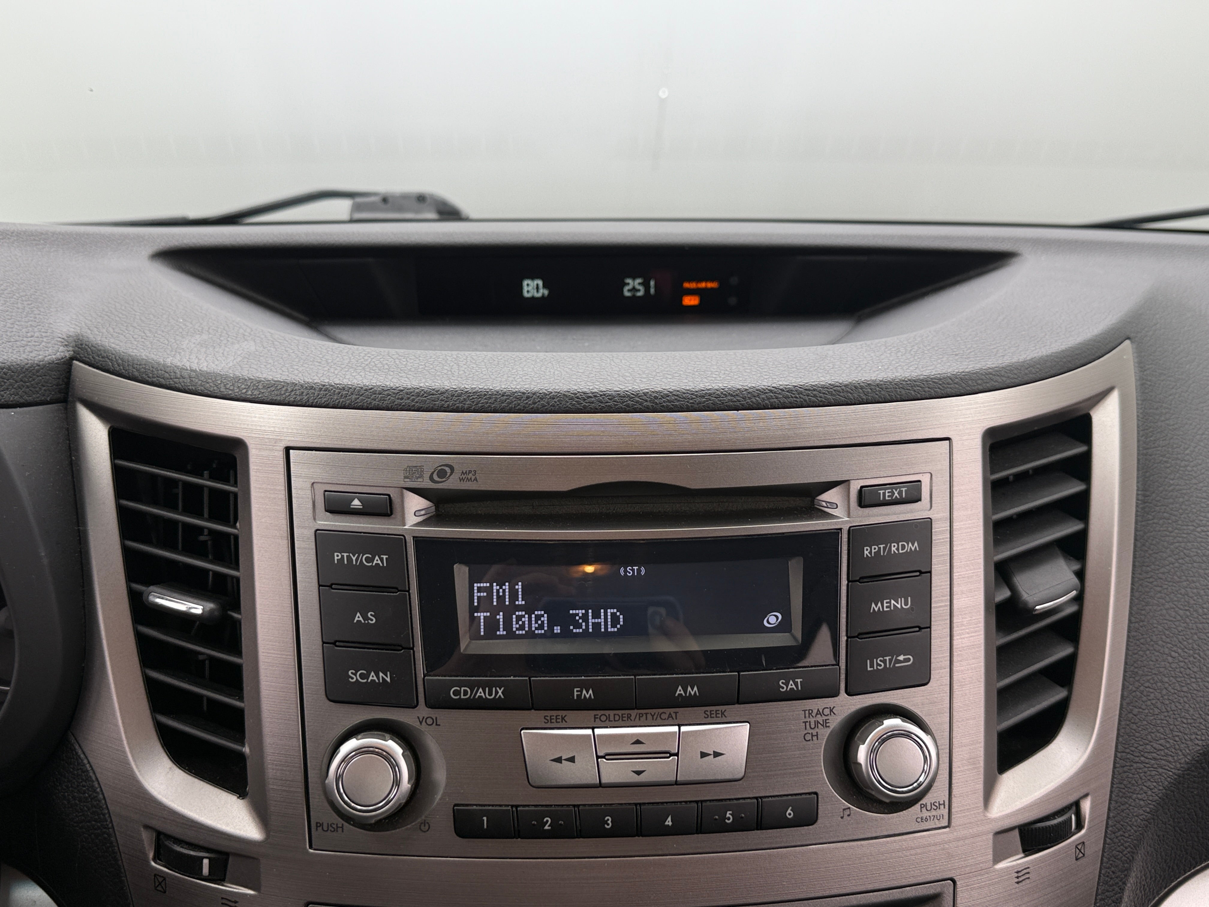 2013 Subaru Outback 2.5i 4