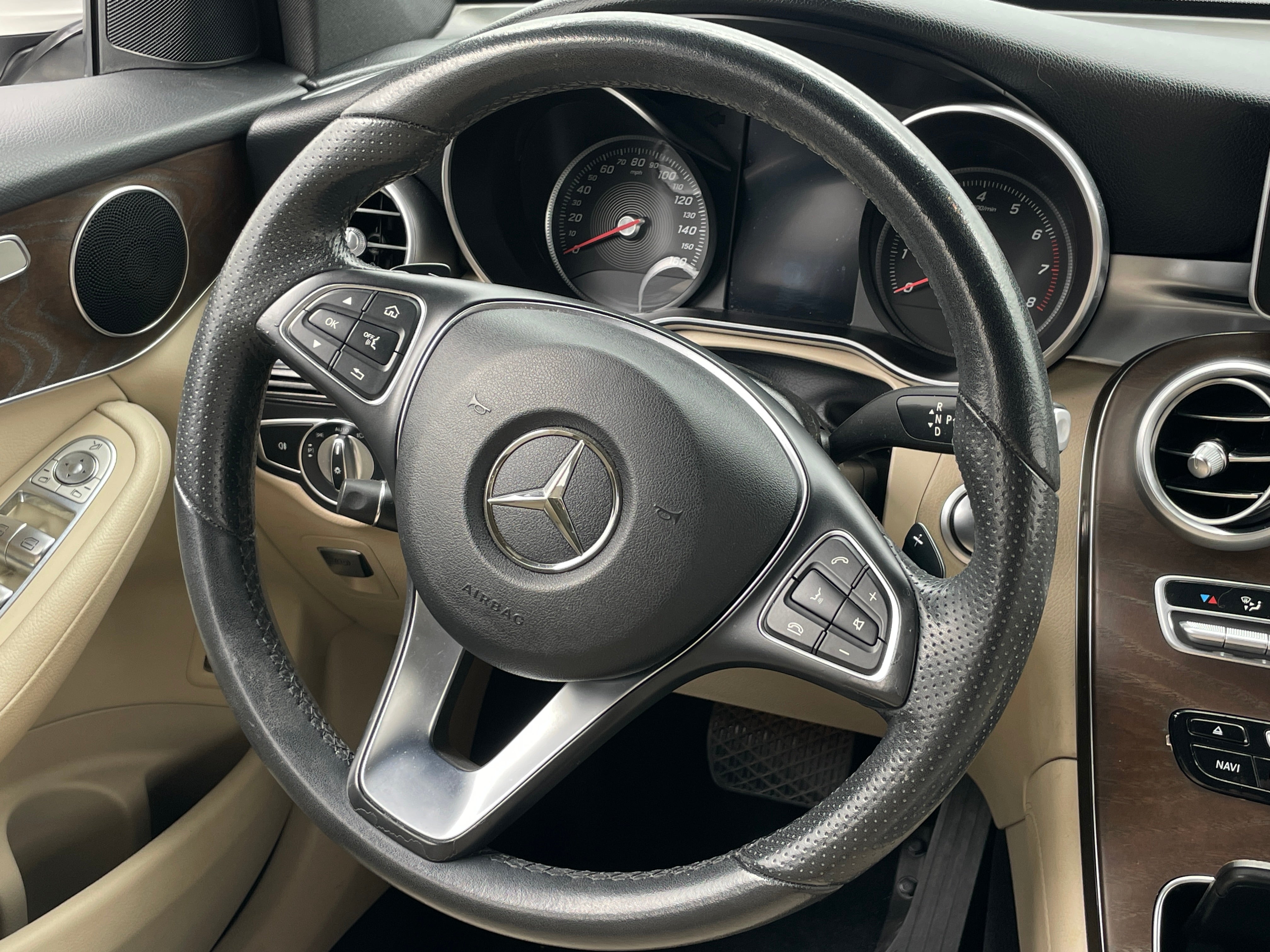 2018 Mercedes-Benz GLC 300 4
