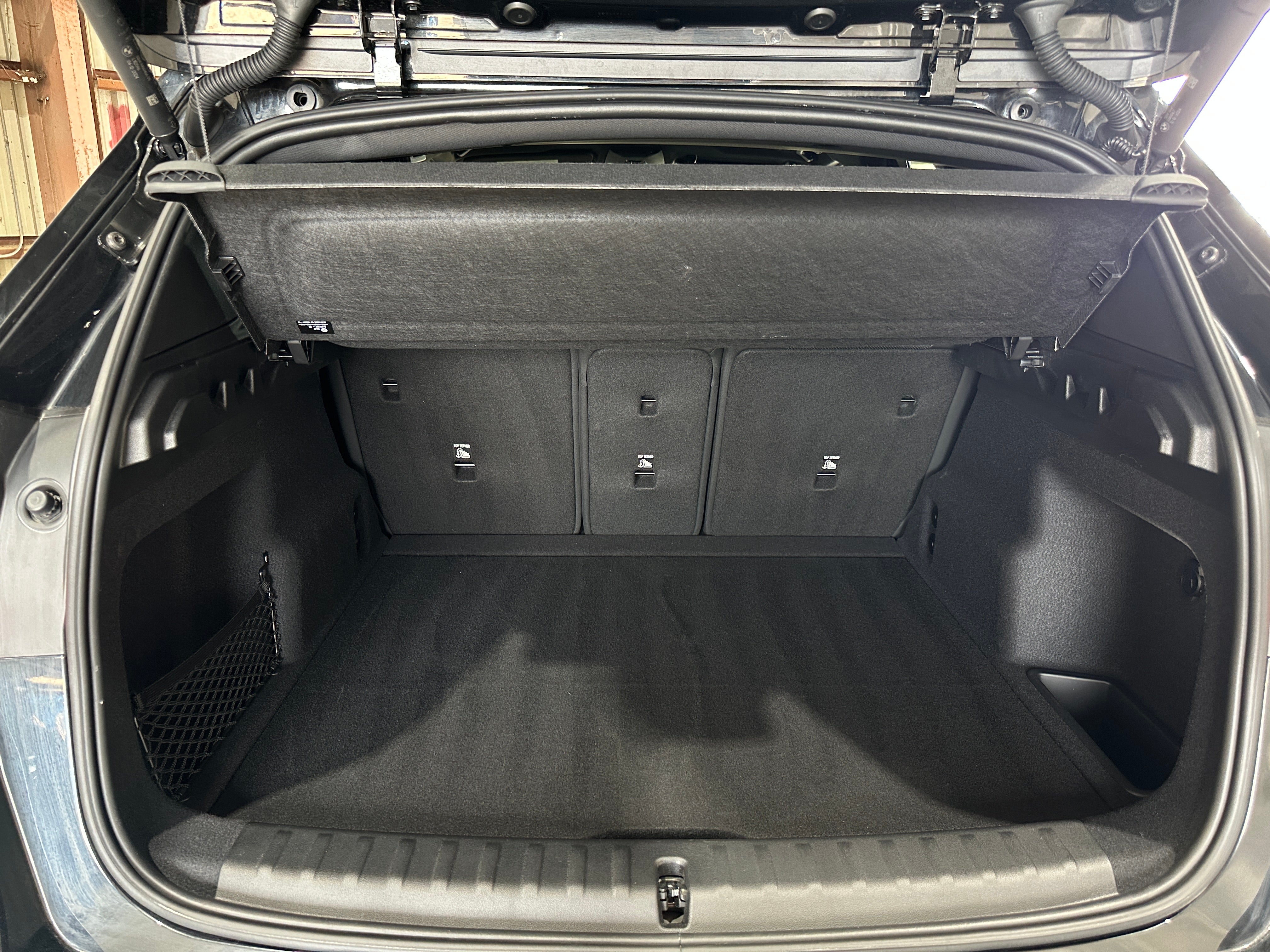 2025 BMW X1 xDrive28i 6