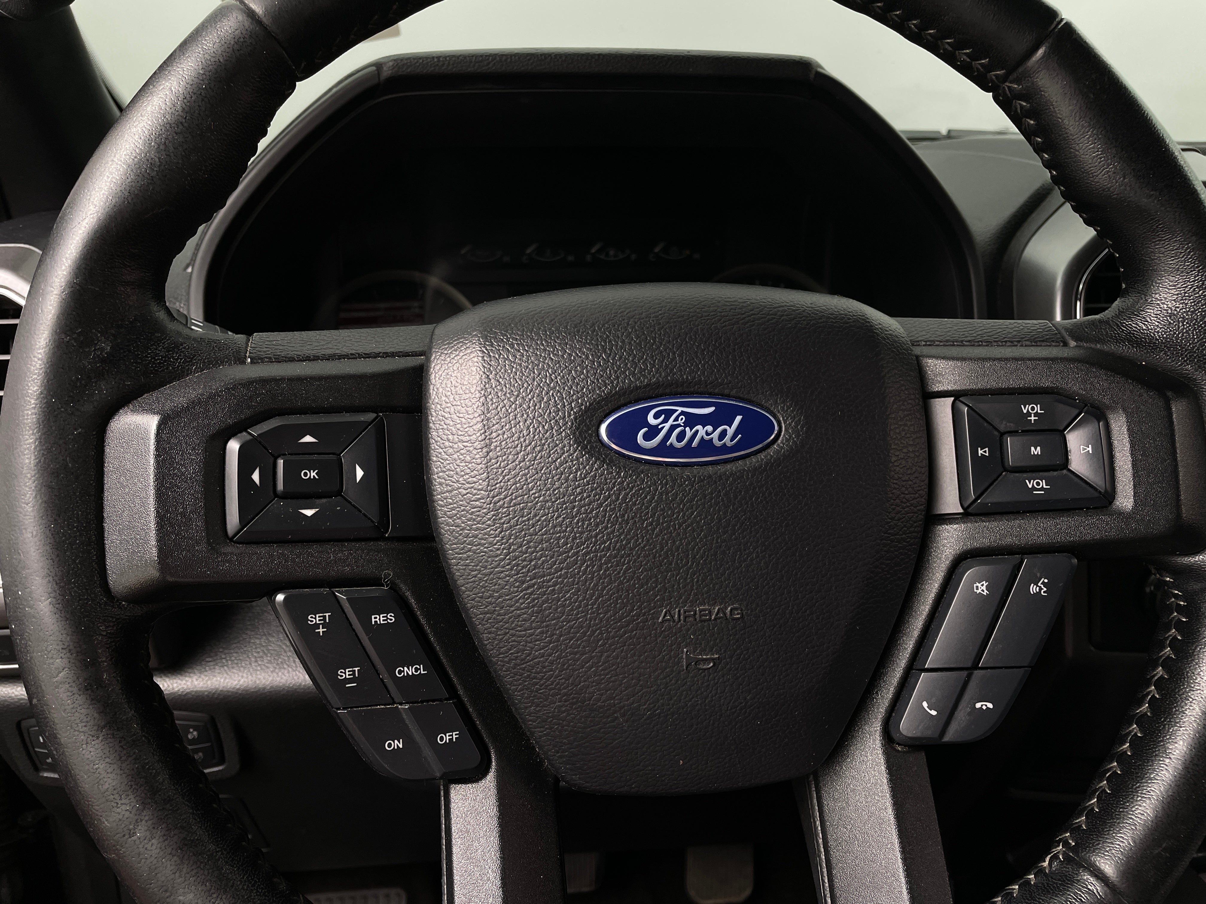 2019 Ford Econoline E-150 5