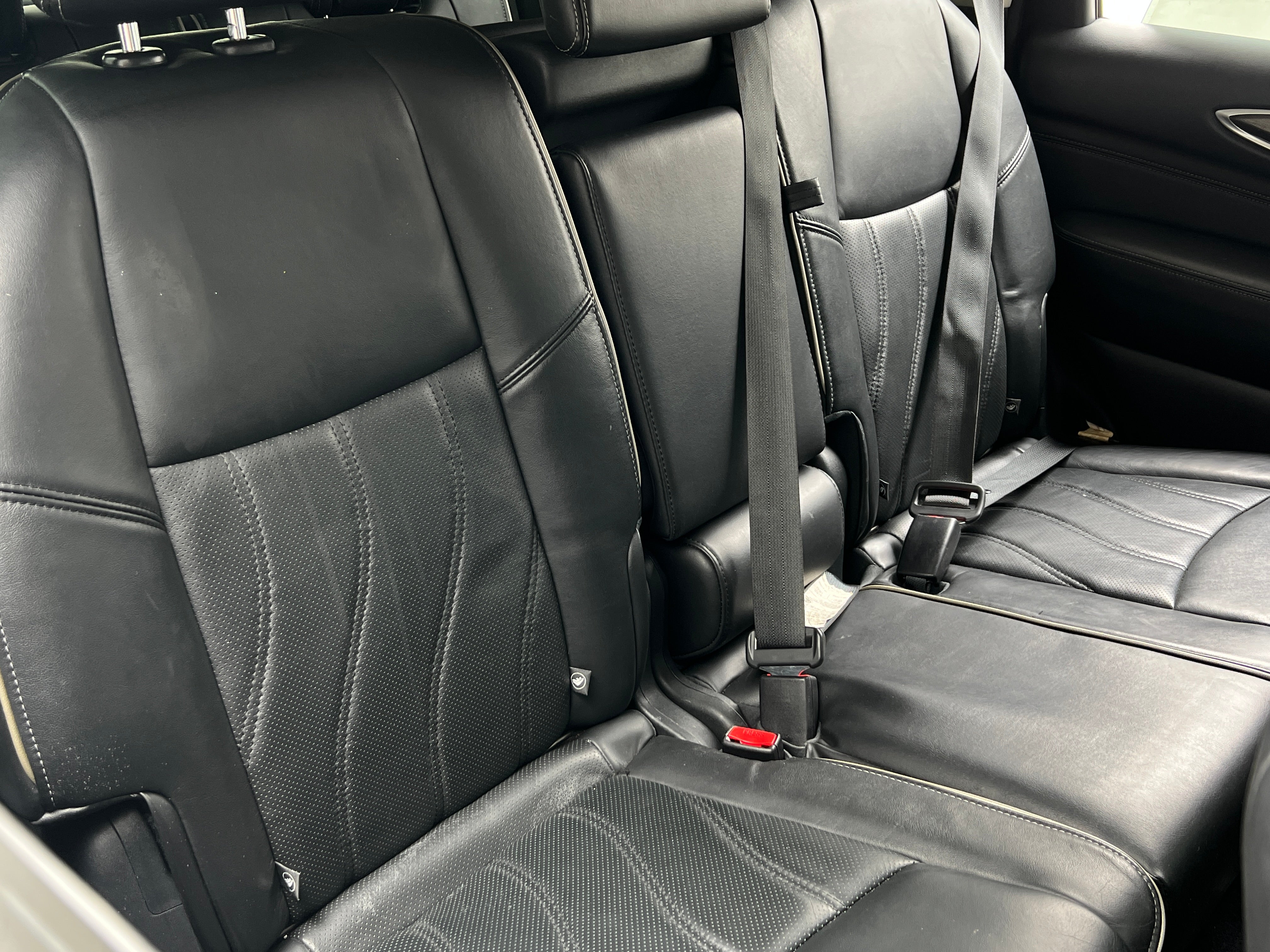2017 INFINITI QX60  5