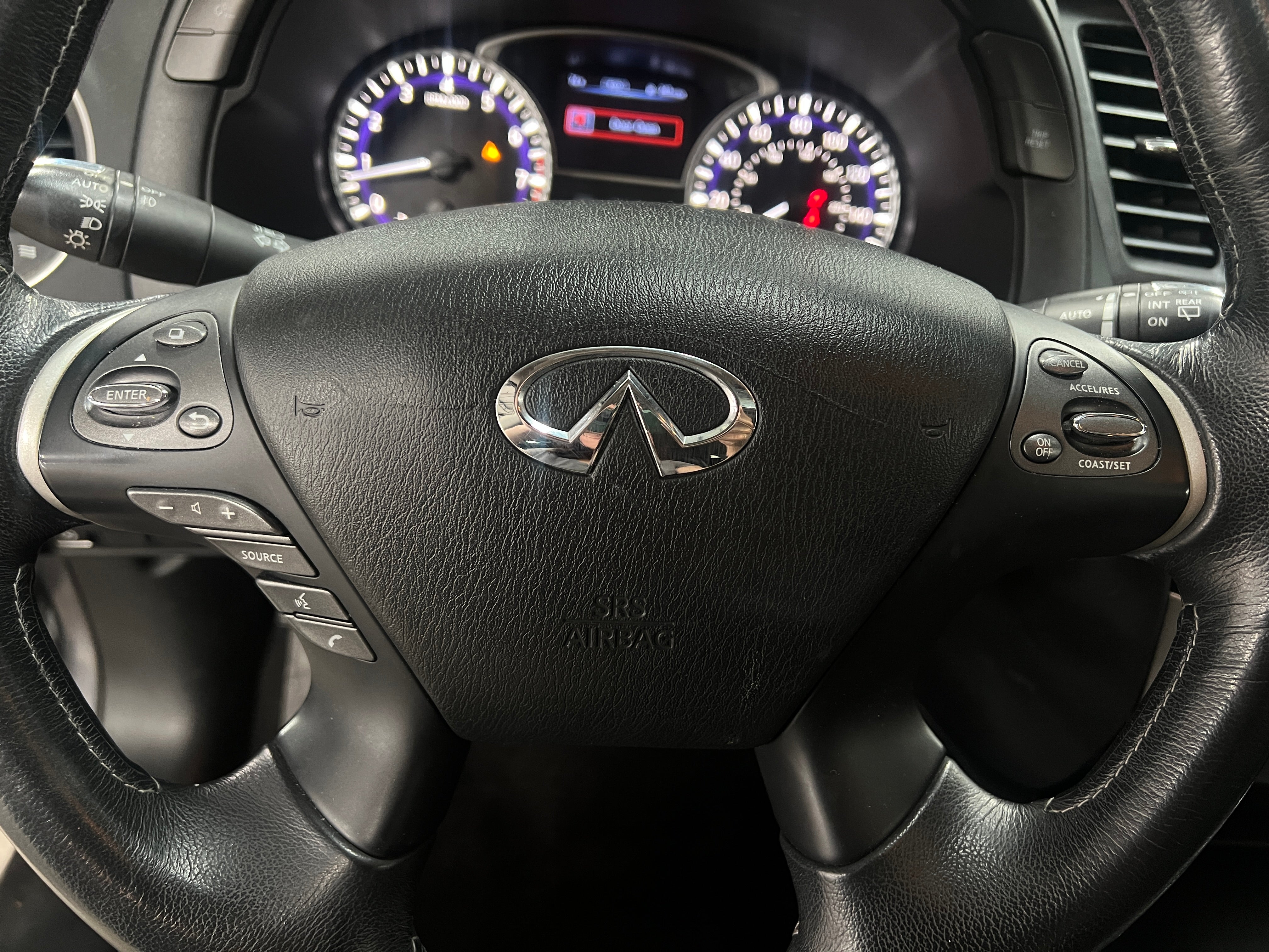 2017 INFINITI QX60  4