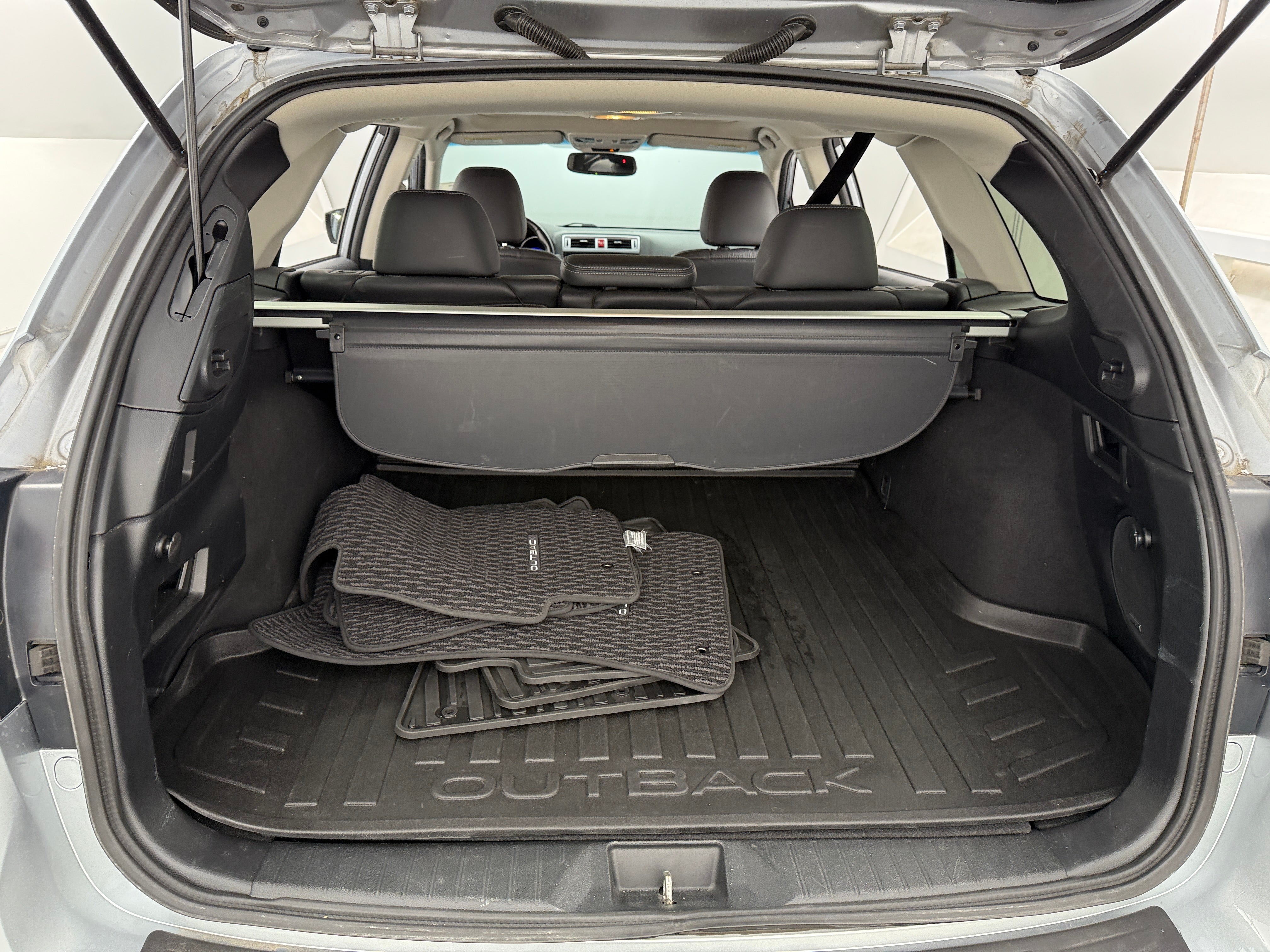 2015 Subaru Outback 2.5i Limited 6