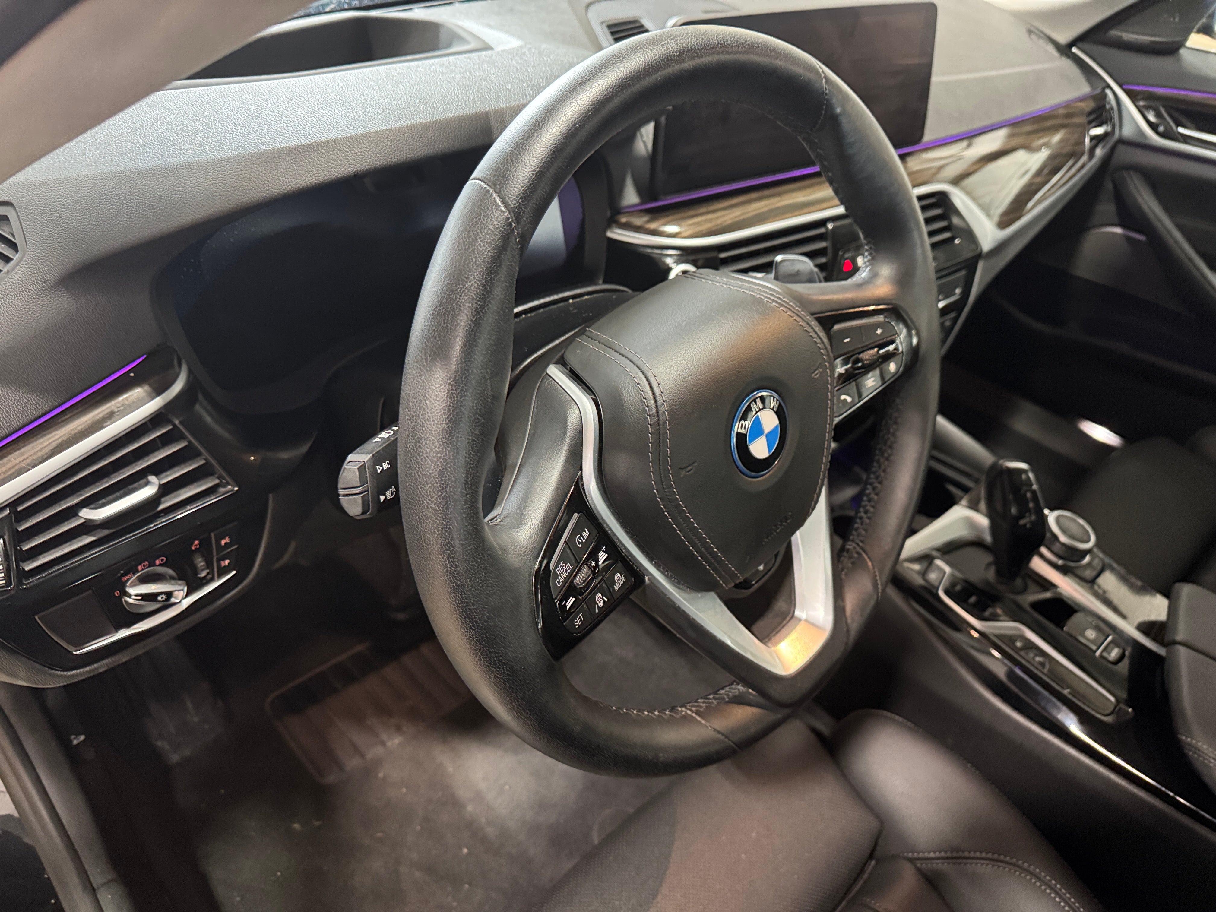 Thumbnail: 2022 BMW 5 Series - 2