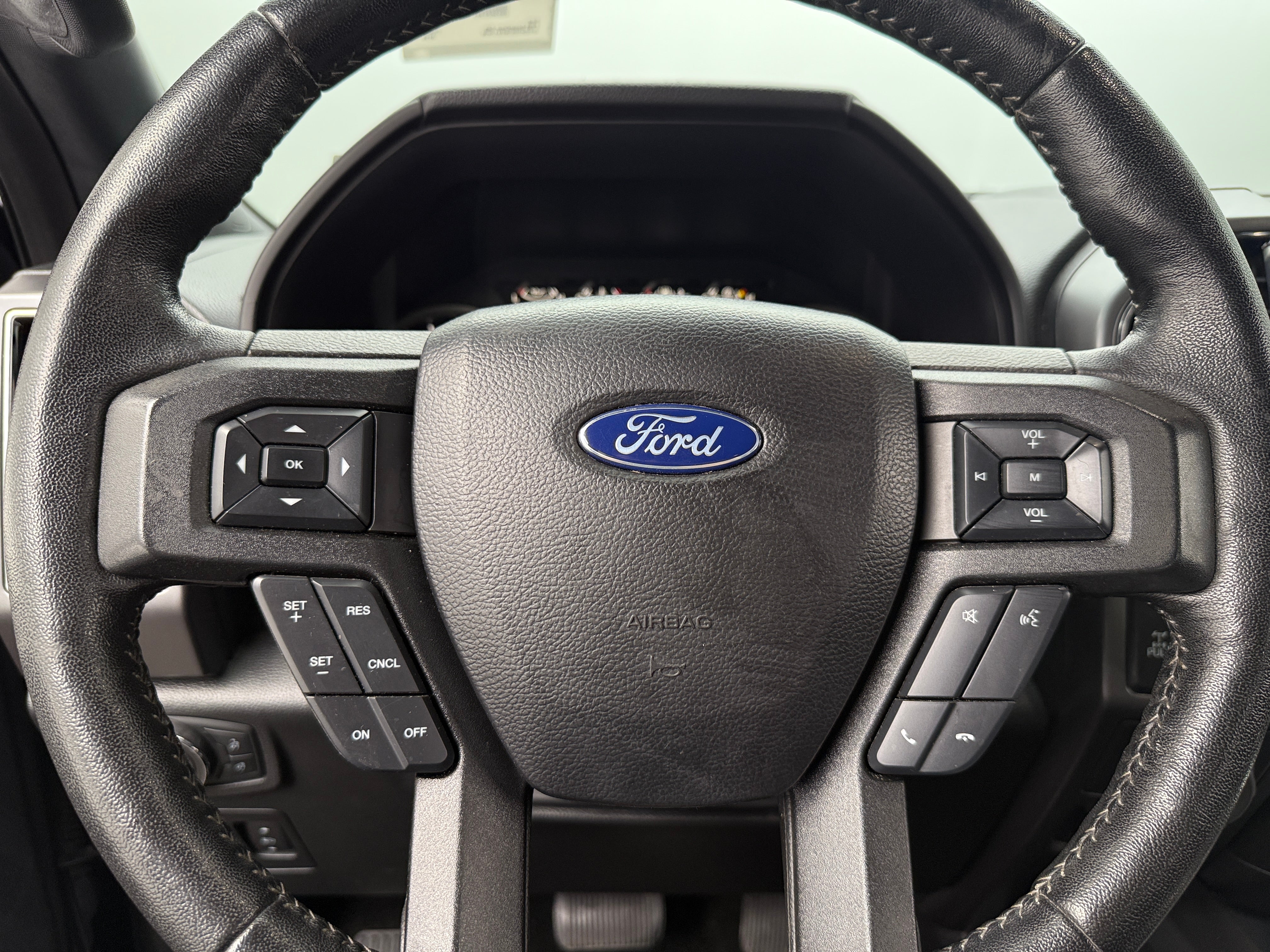 2019 Ford Econoline E-150 5
