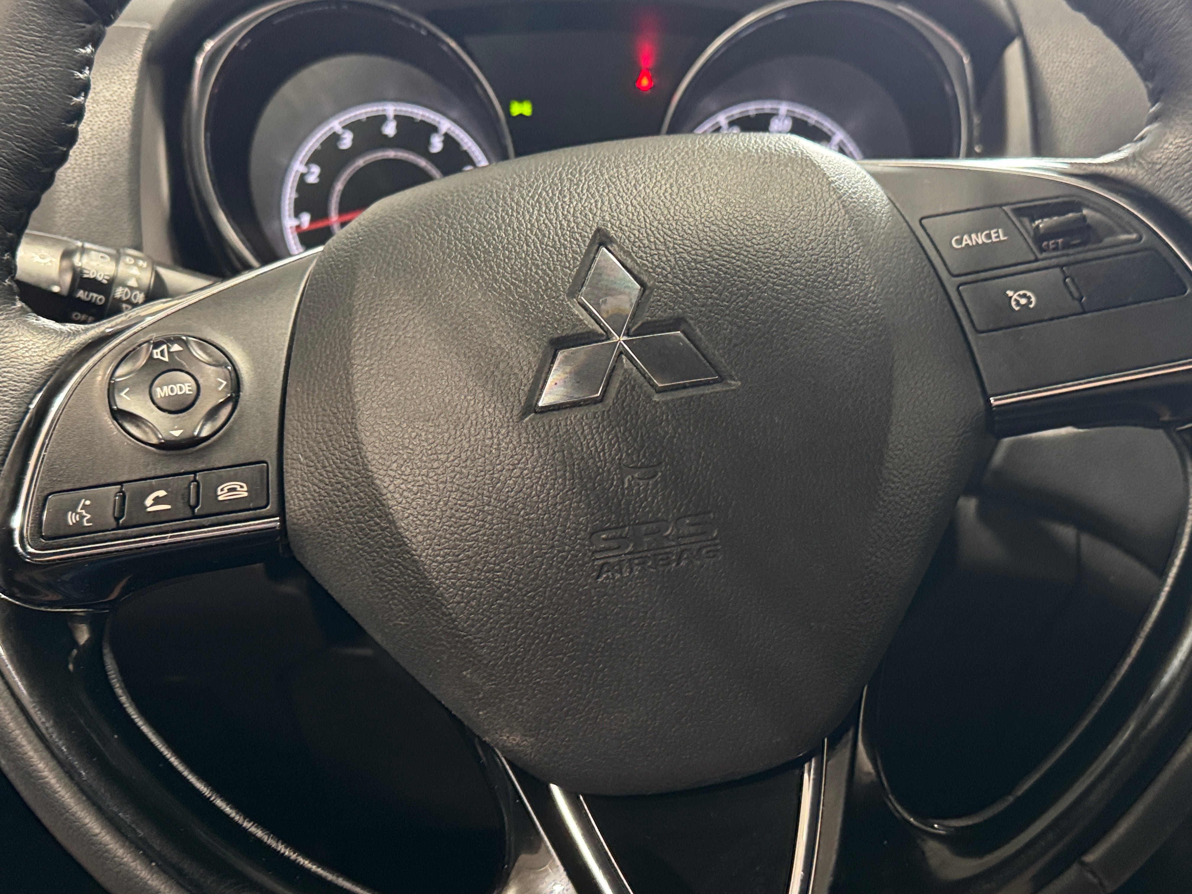 Thumbnail: 2022 Mitsubishi Outlander Sport - 4