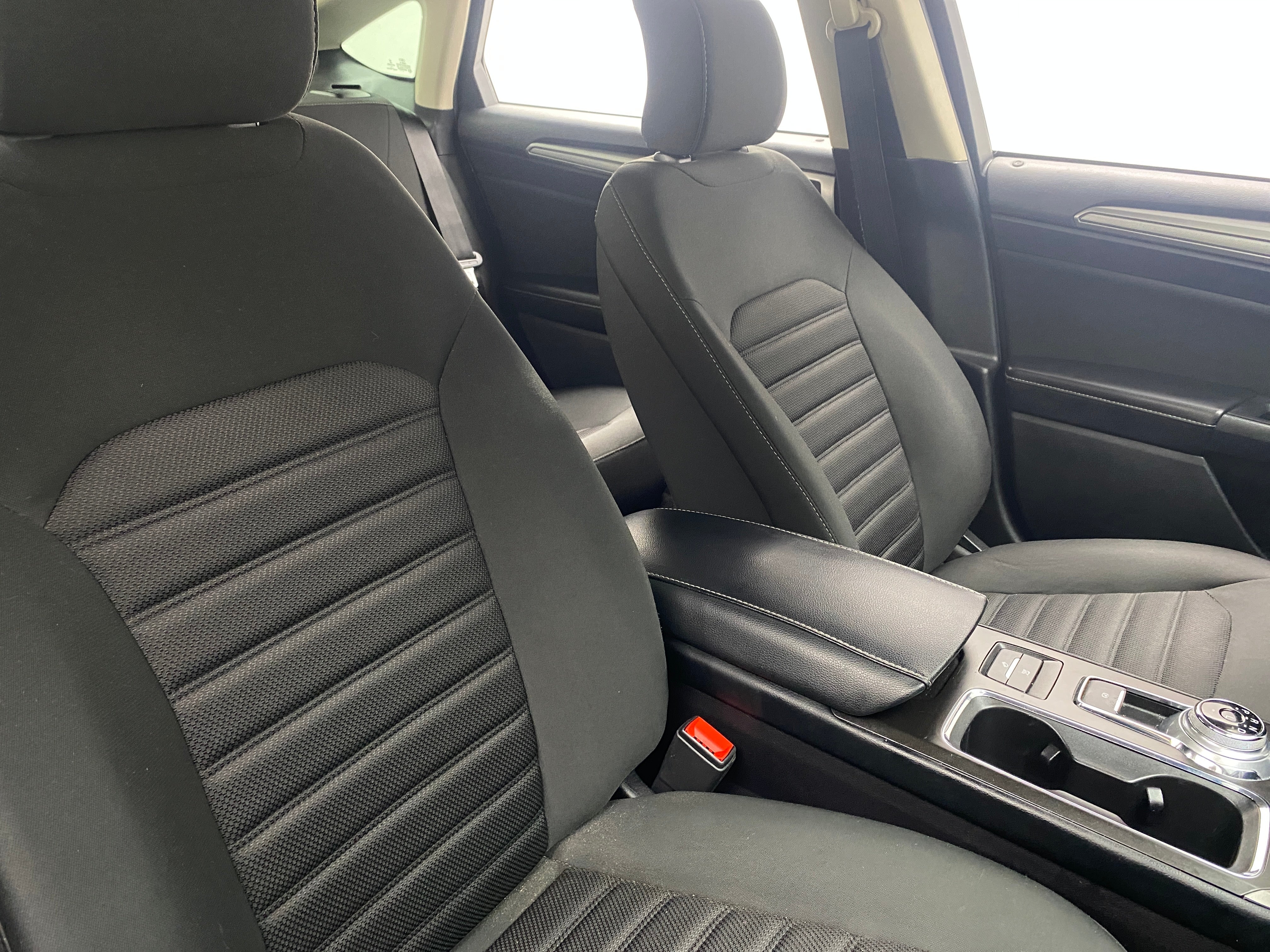 2018 Ford Fusion  2