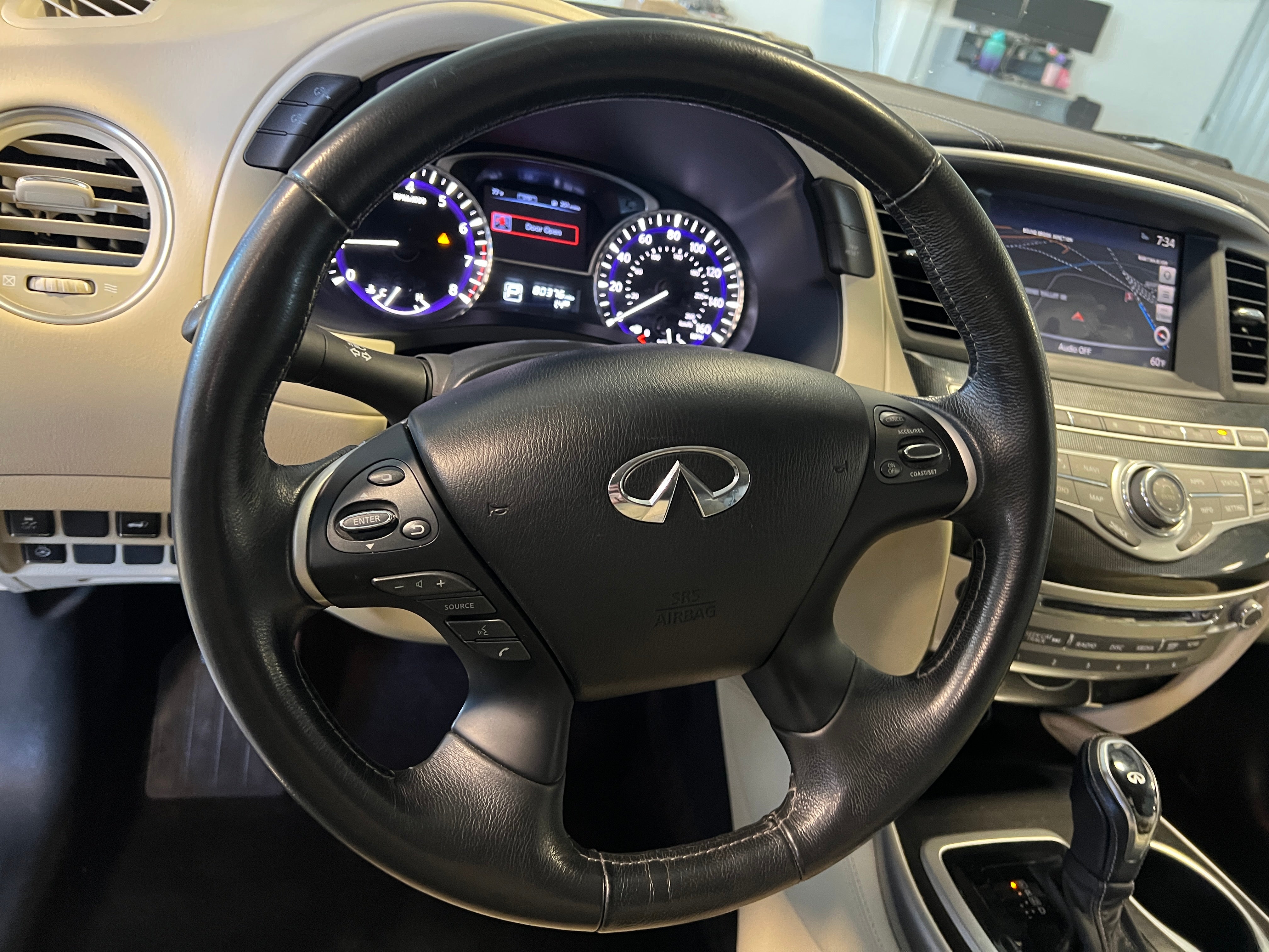 Thumbnail: 2017 INFINITI QX60 - 4