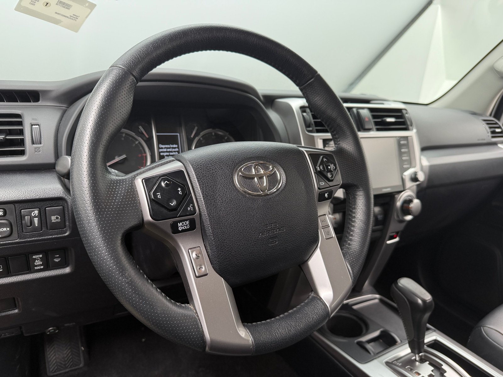 Thumbnail: 2022 Toyota 4Runner - 4