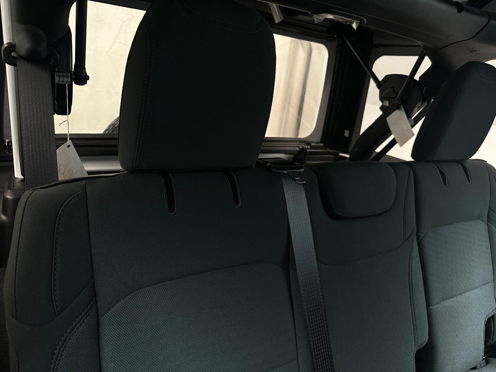 Thumbnail: 2021 Jeep Wrangler - 6