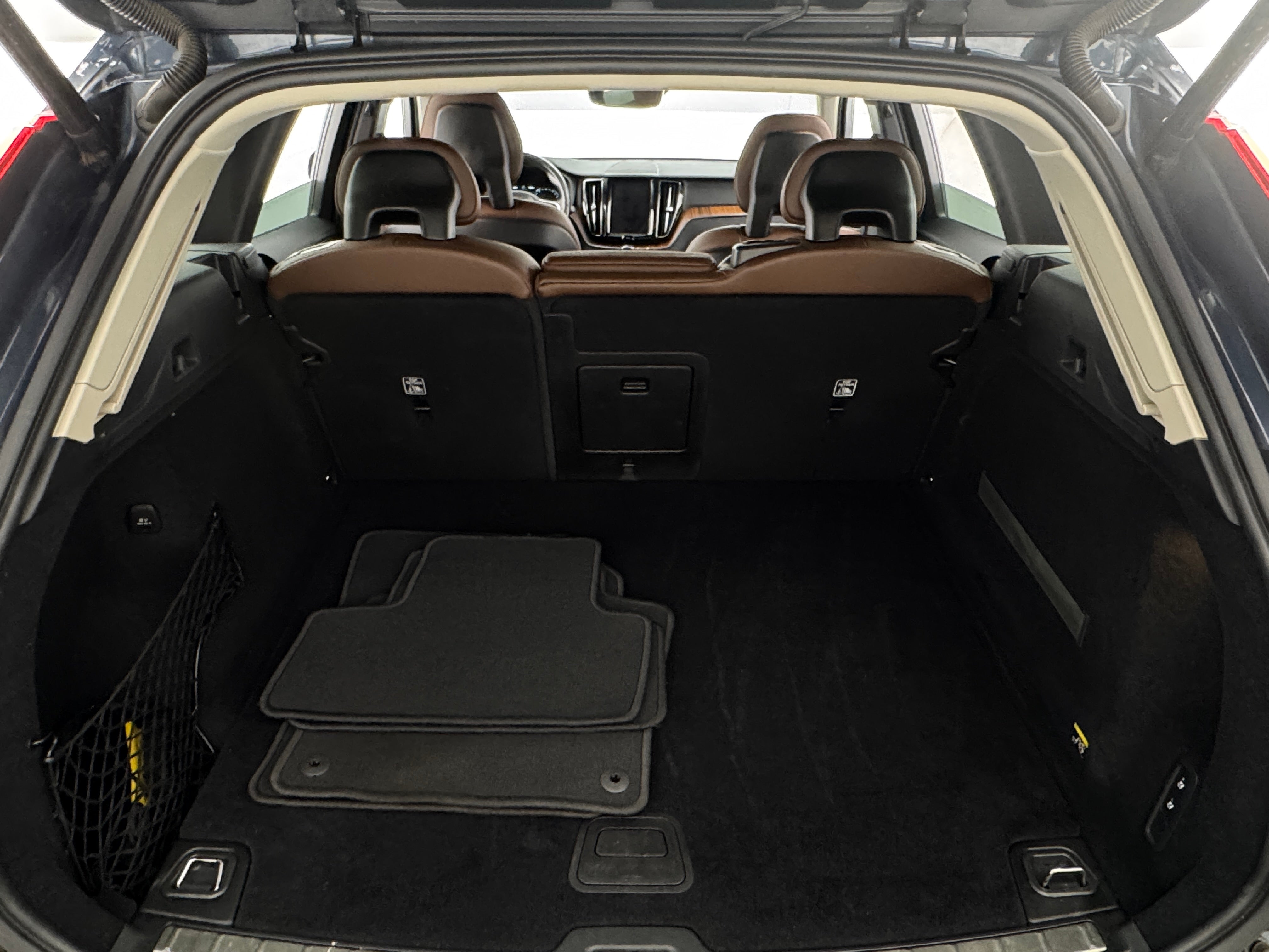 2018 Volvo XC60 T5 Momentum 6