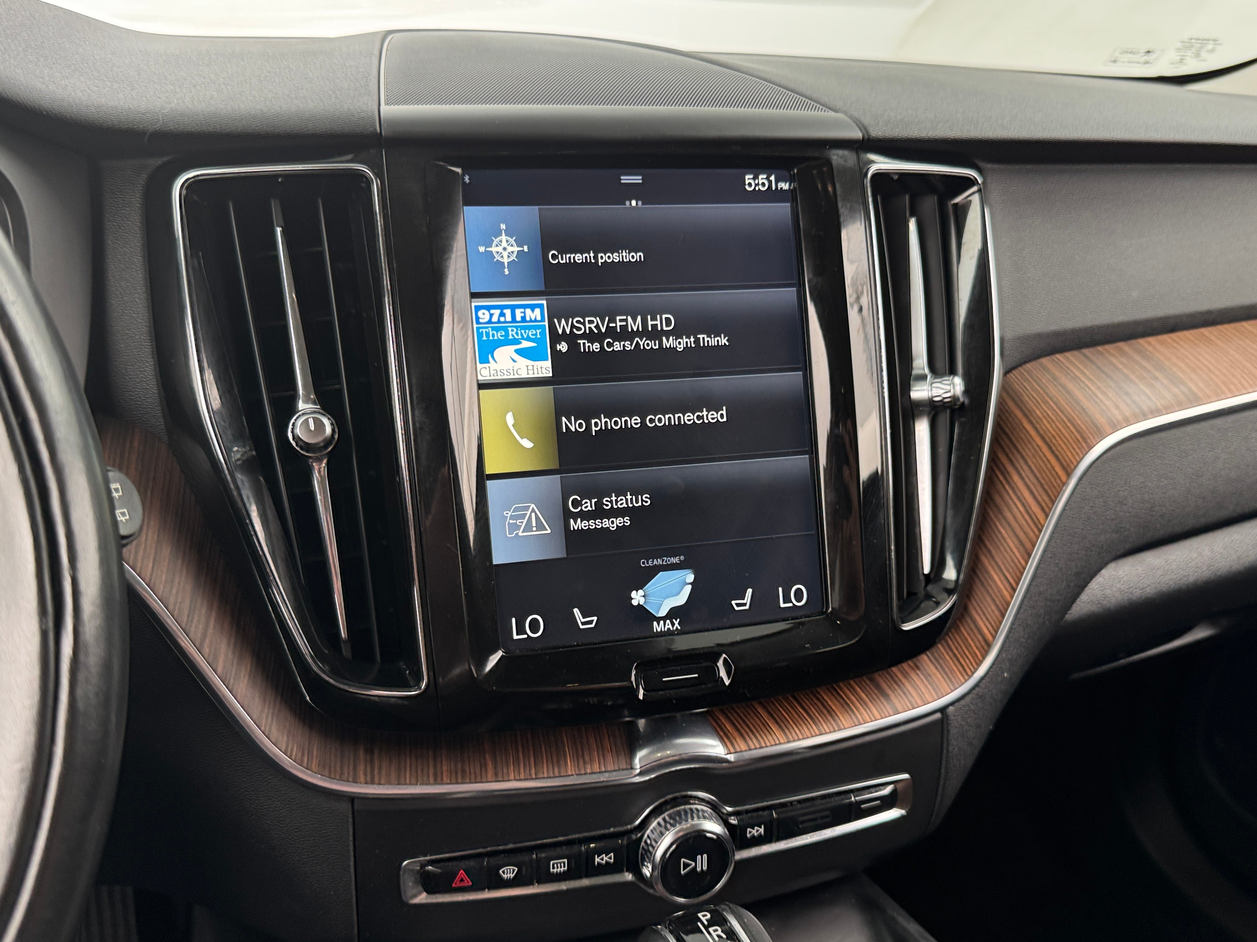 2018 Volvo XC60 T5 Momentum 3