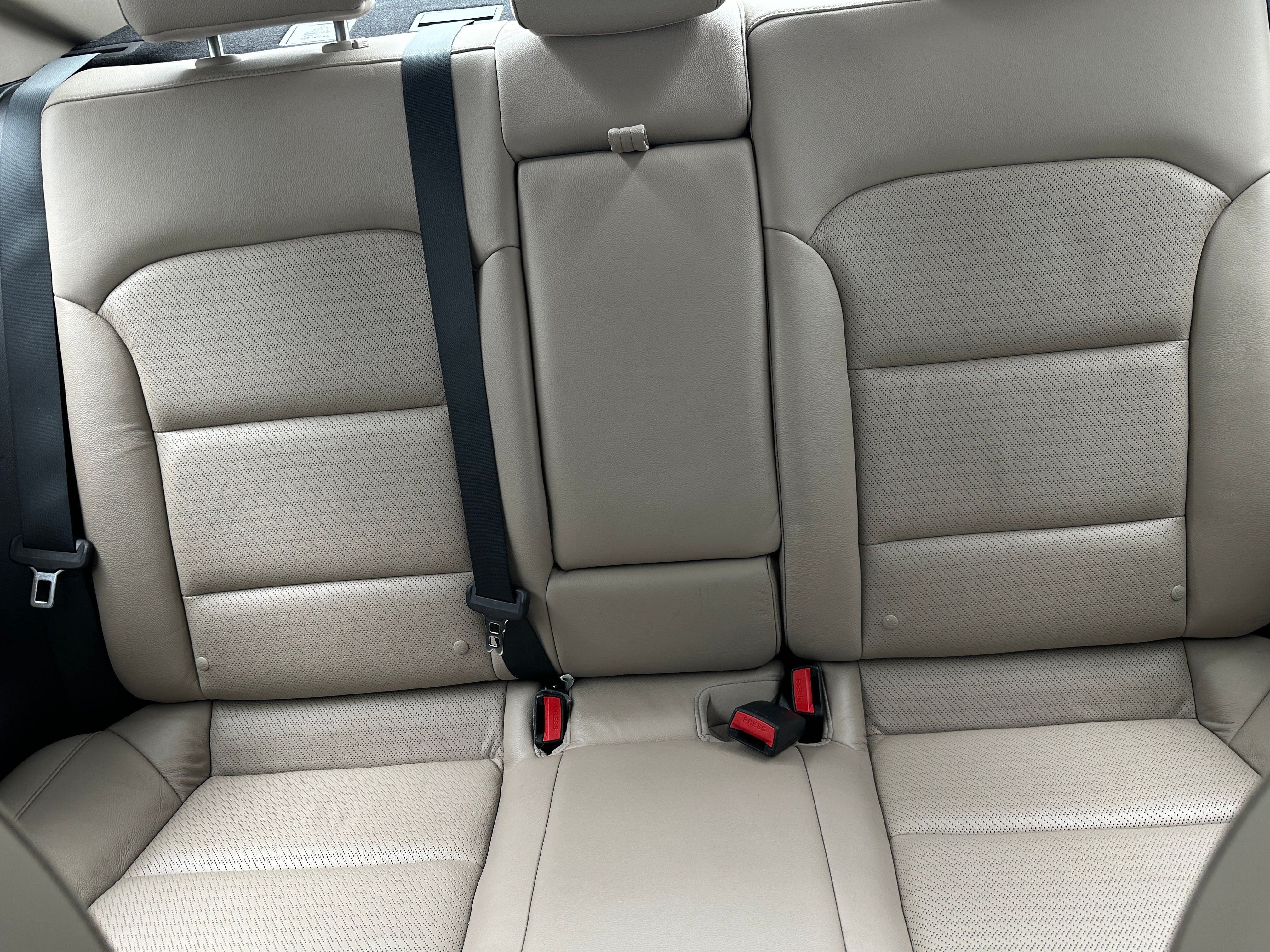 2017 Hyundai Elantra Limited Edition 5