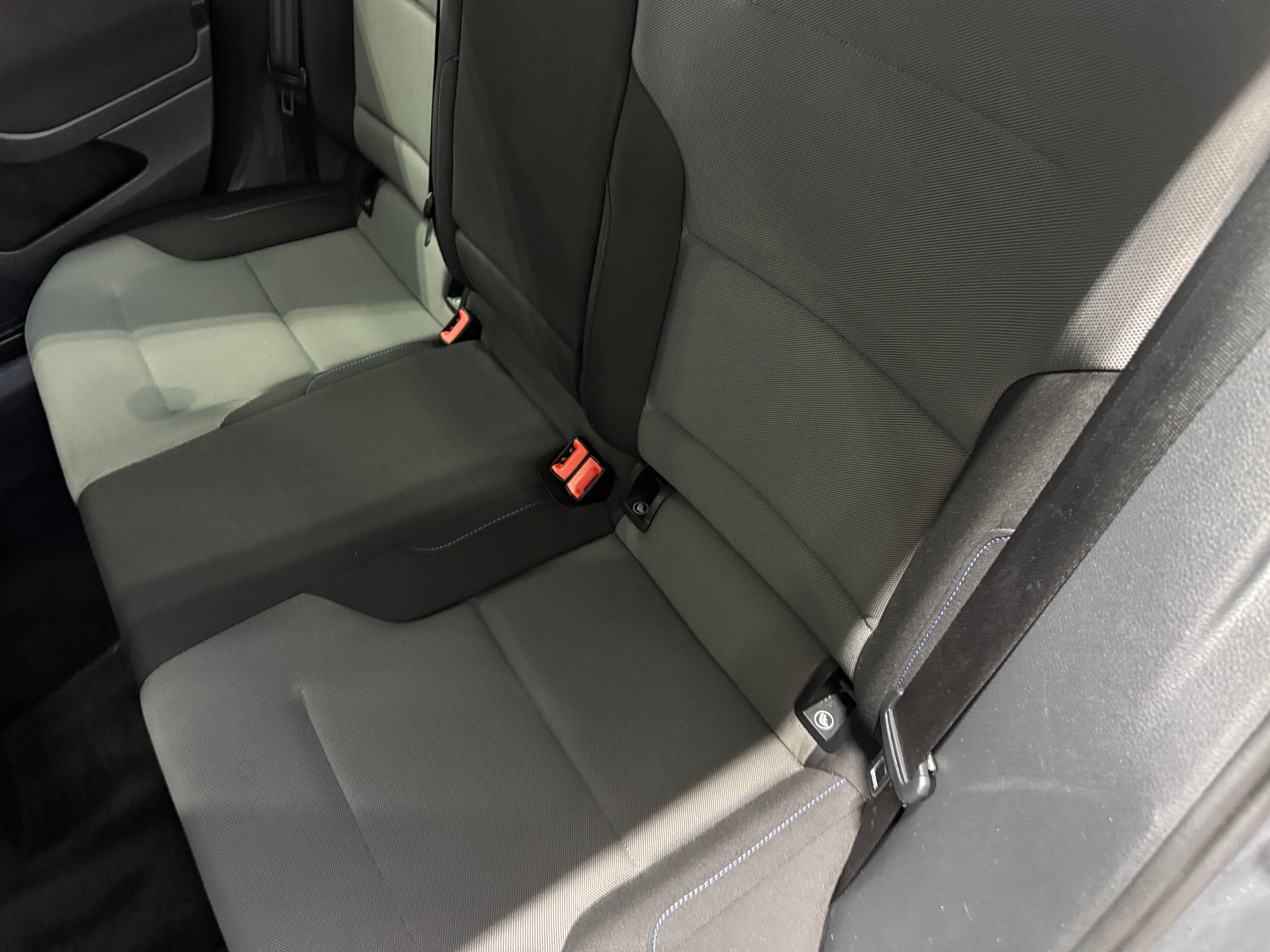 2016 Volkswagen e-Golf SE 5
