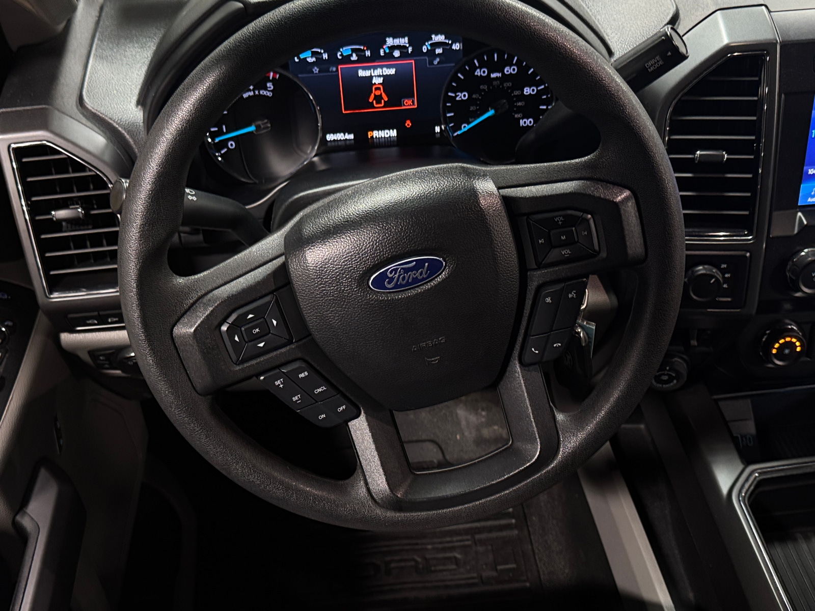 Thumbnail: 2020 Ford Econoline - 5