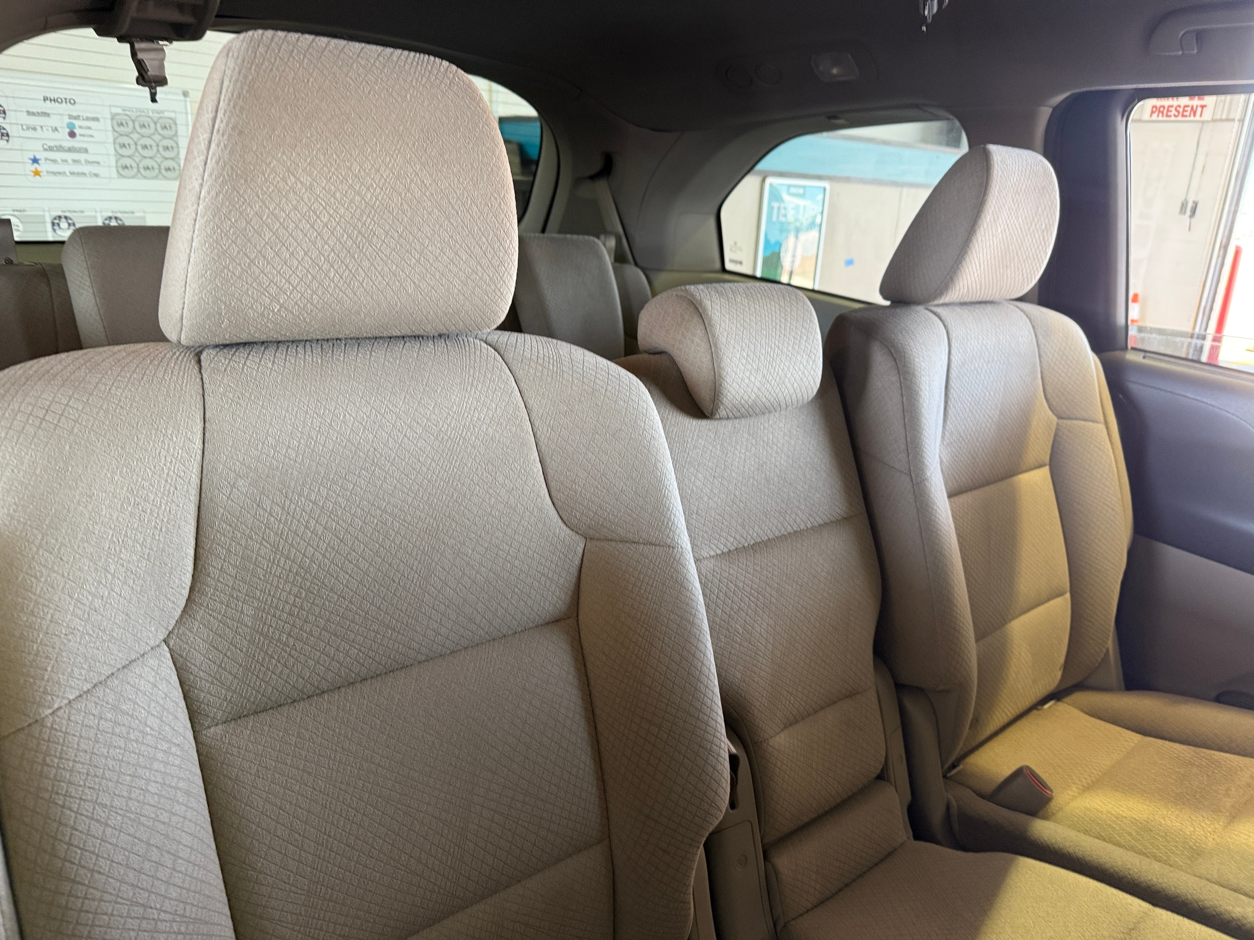 2017 Honda Odyssey SE 6